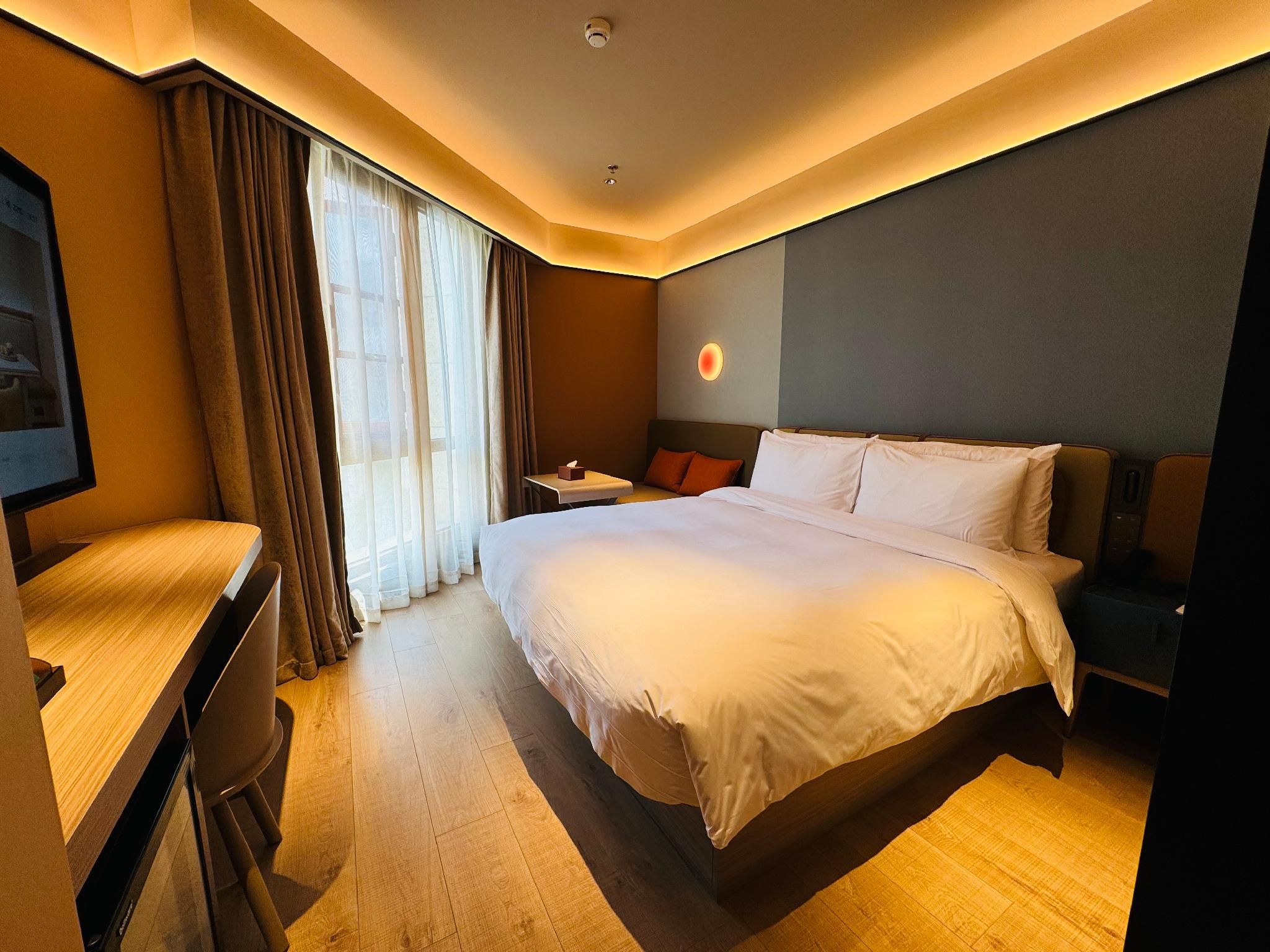 Huazhu - Superior Bed Room A