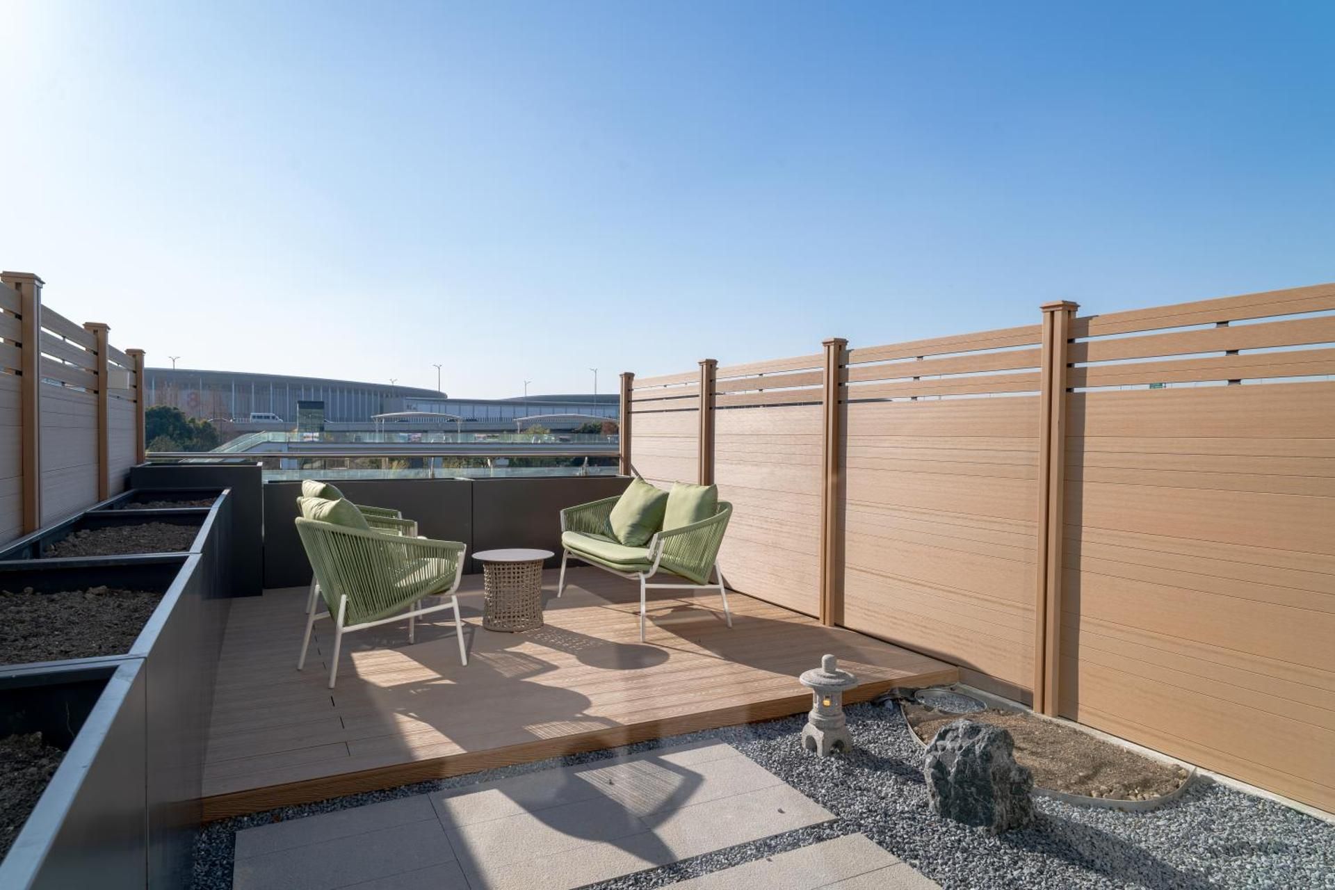 Deluxe Terrace King Room