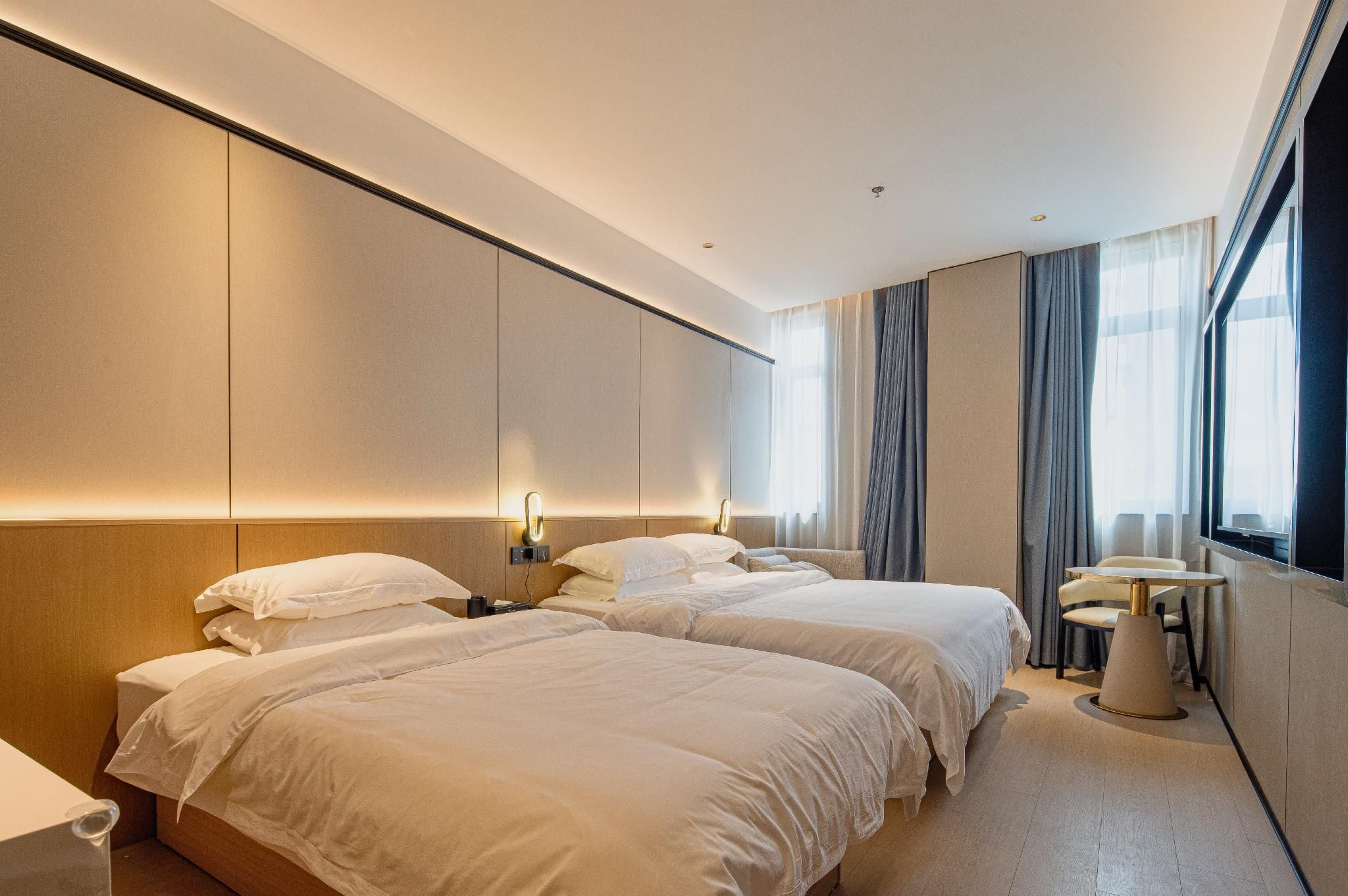 Family Twin Room