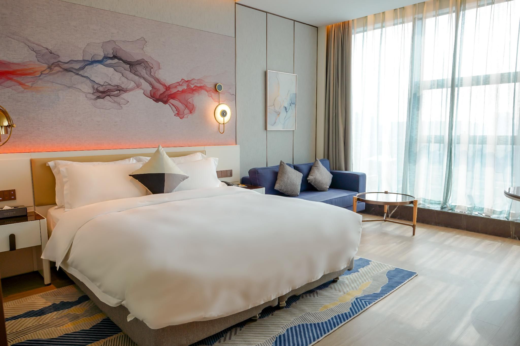 Deluxe King Room