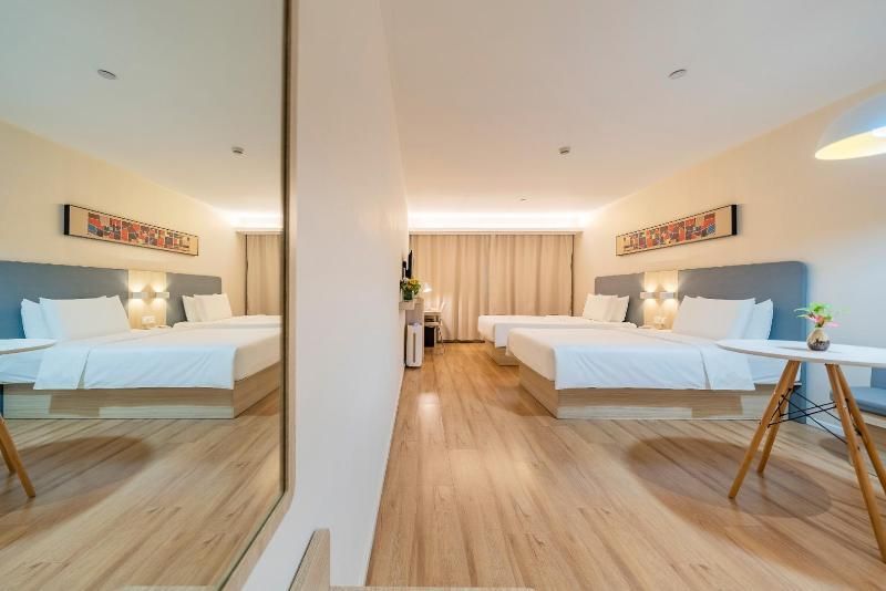 Business Twin Room