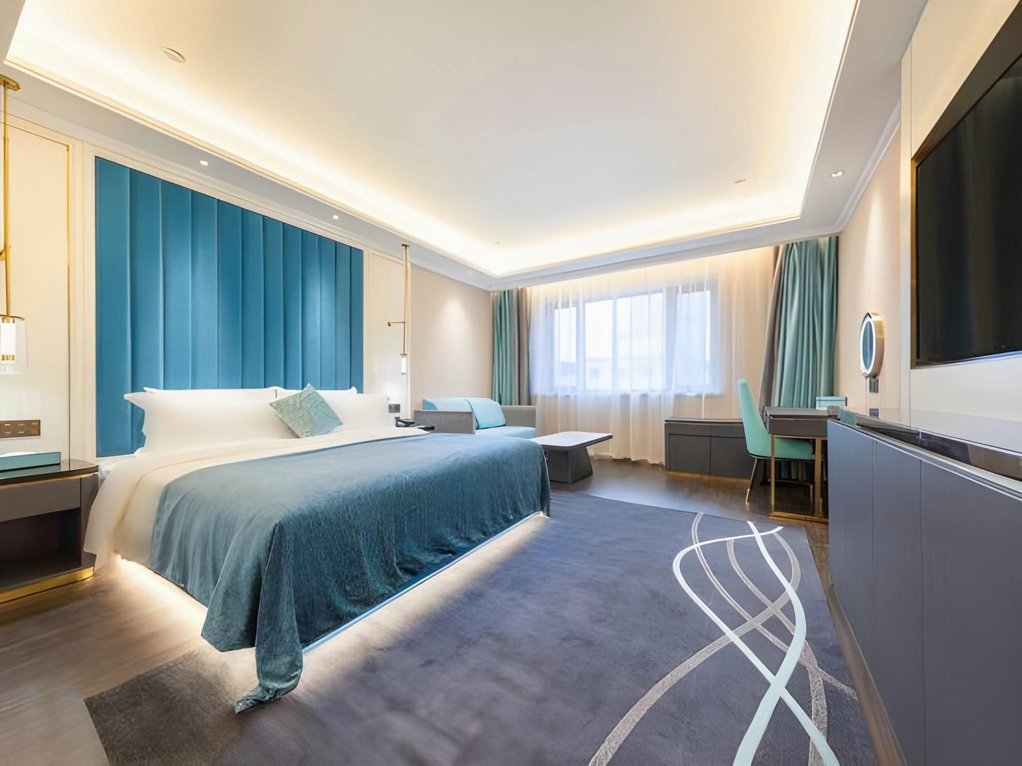 WH - Deluxe Bed Room