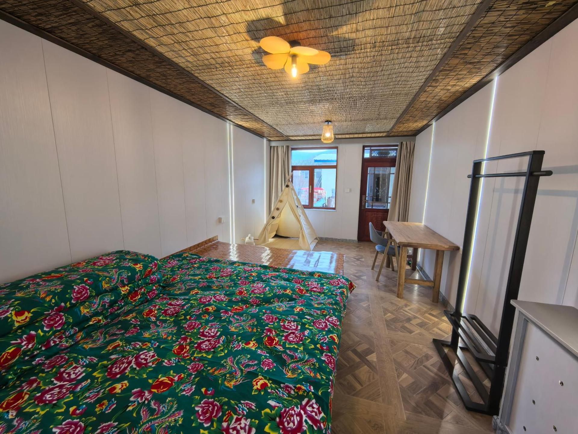 Superior Family Room