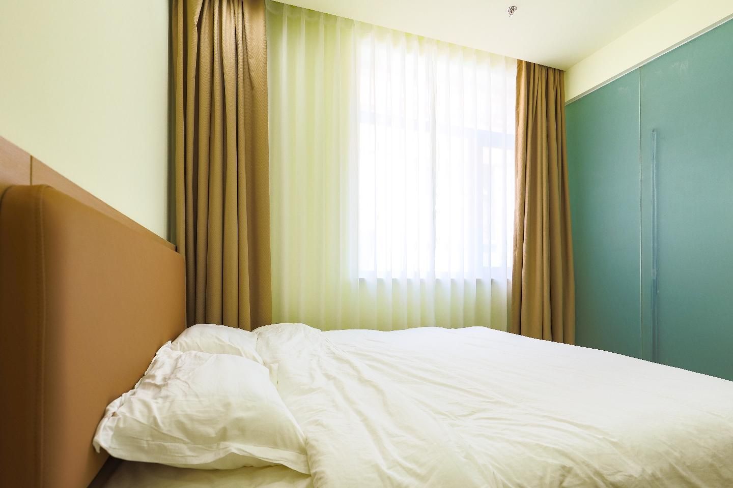 Dossen - Business Bed Room