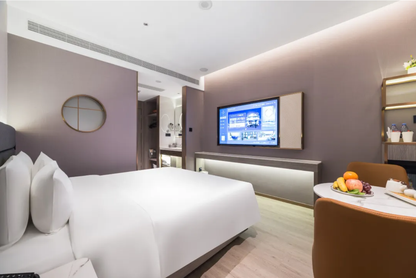 Huazhu - Deluxe Bed Room