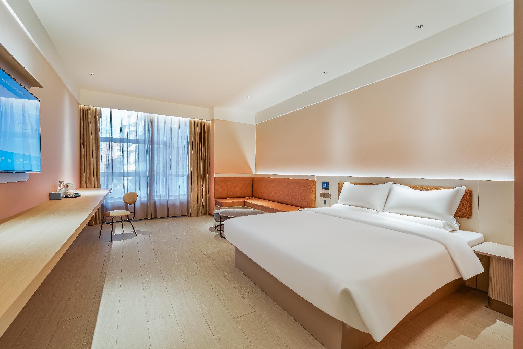 Business Queen Bed Room