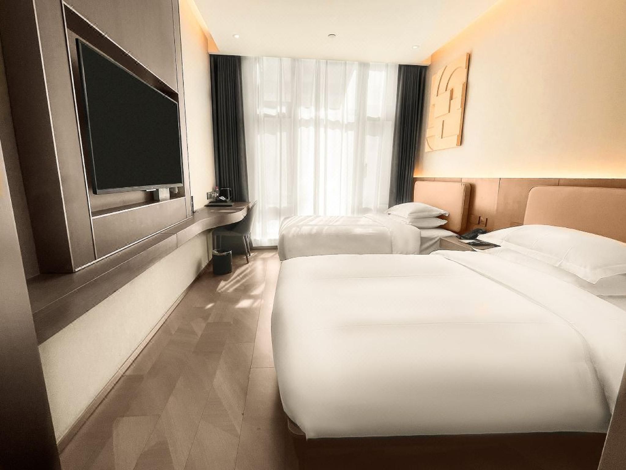 Business 2-bed Room