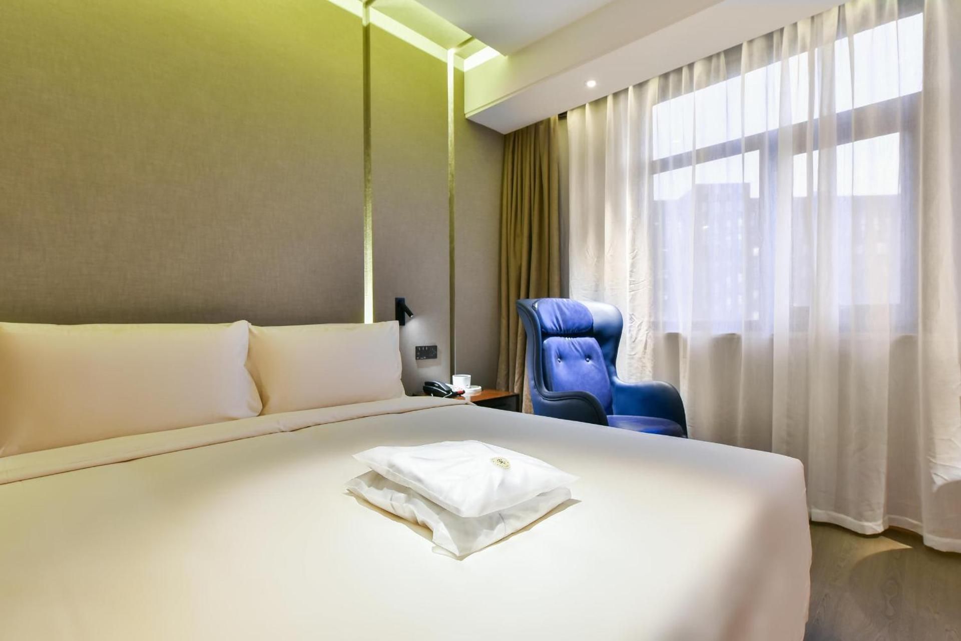Jimu Double Room with View