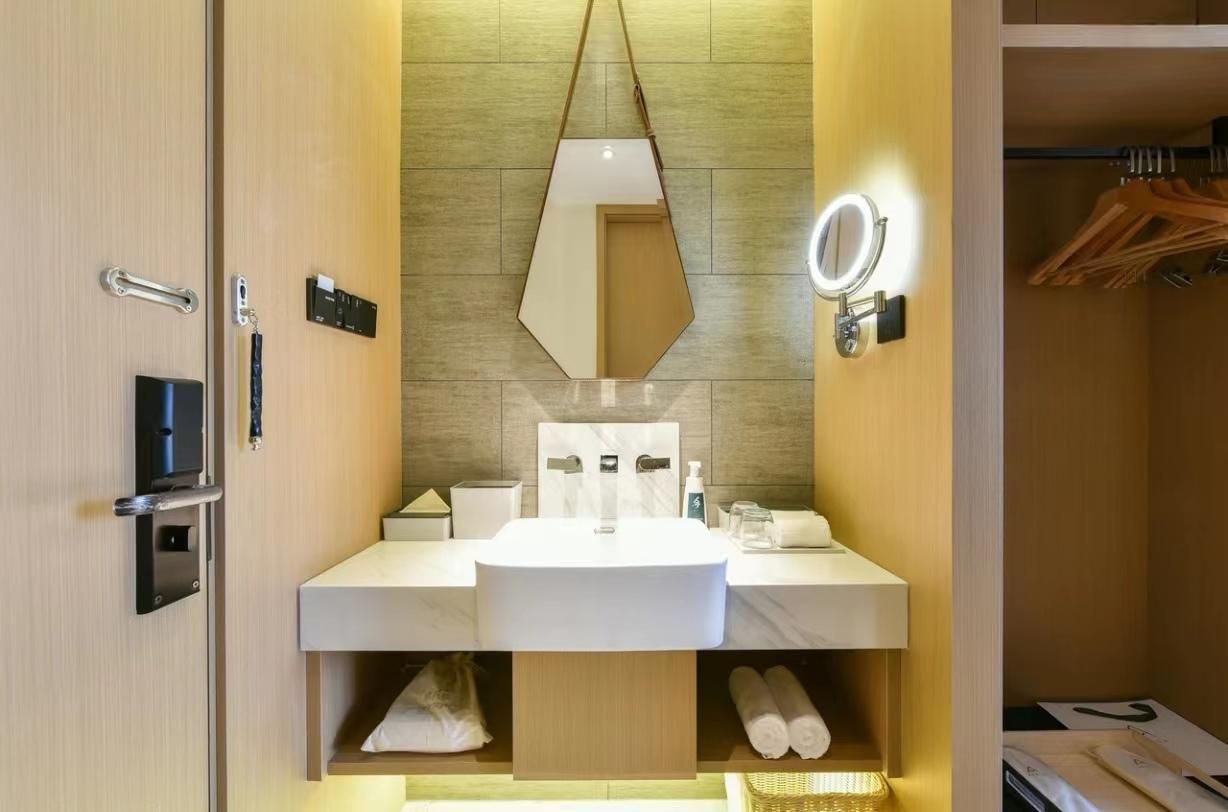 Executive room, Guest room, 1 Queen