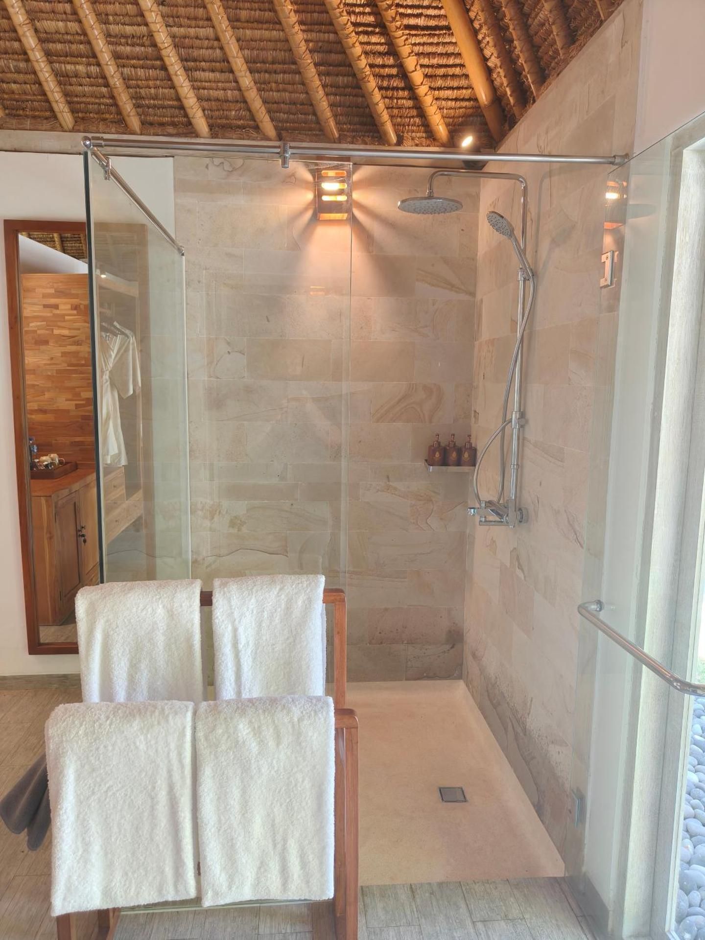Suite with Garden View