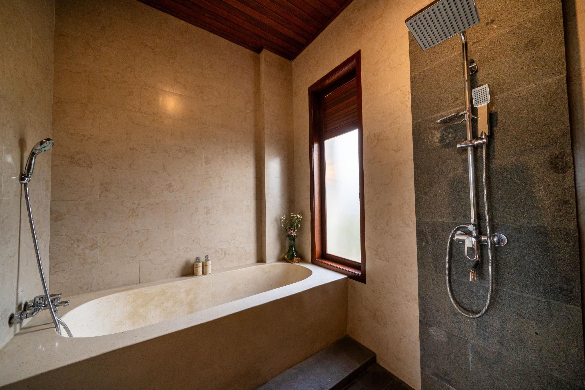 Delux Double Room with Balcony