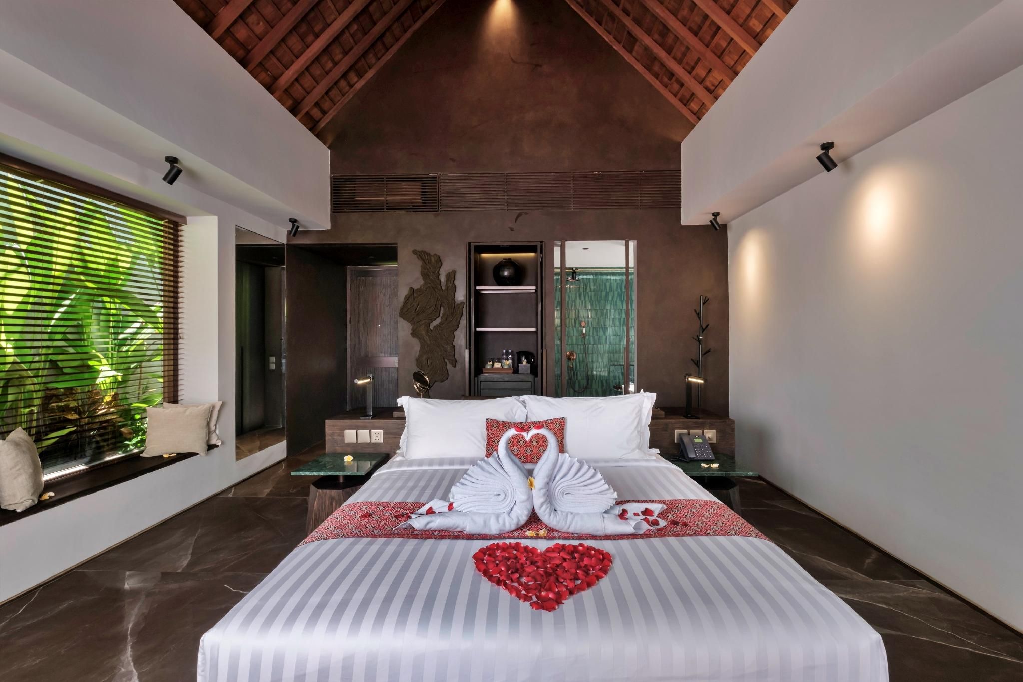 Deluxe Pool Villa