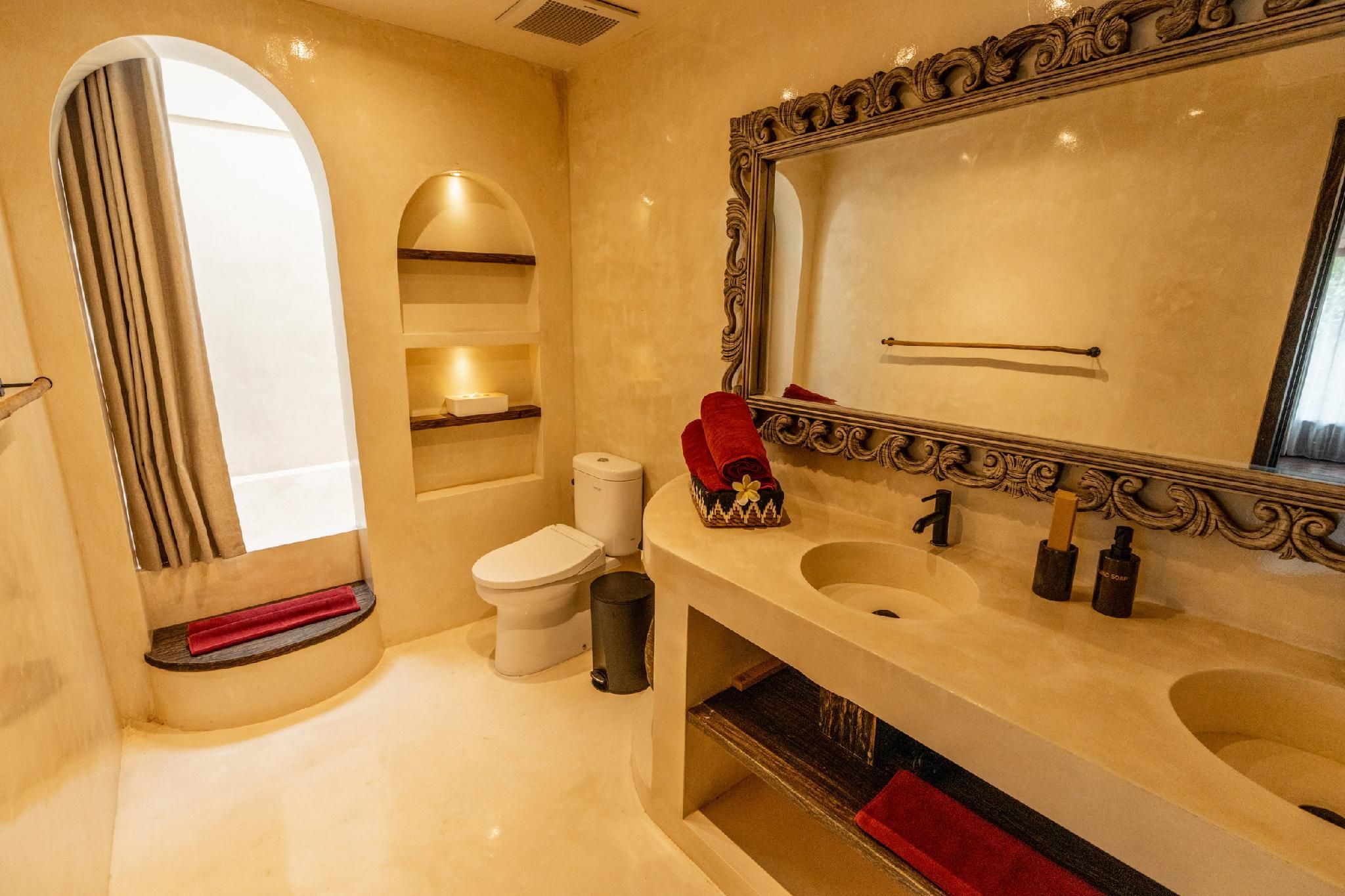 Om Wellness Resort 3 Bedroom Suite 2