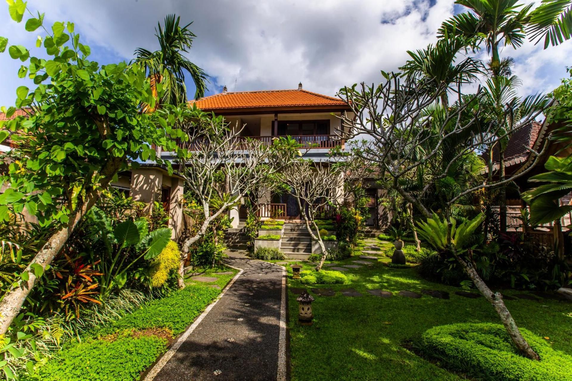 Warung Mandi & Villa