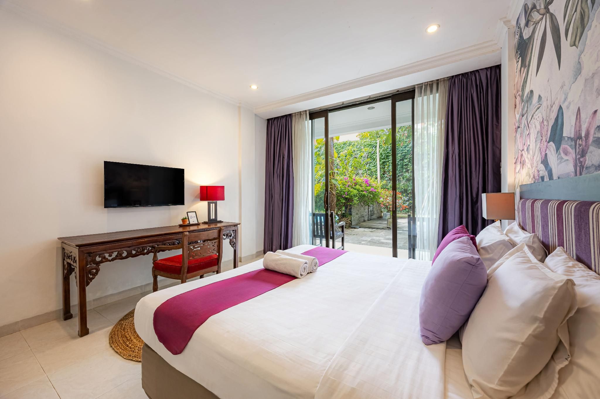 Superior Pool Access Double Room