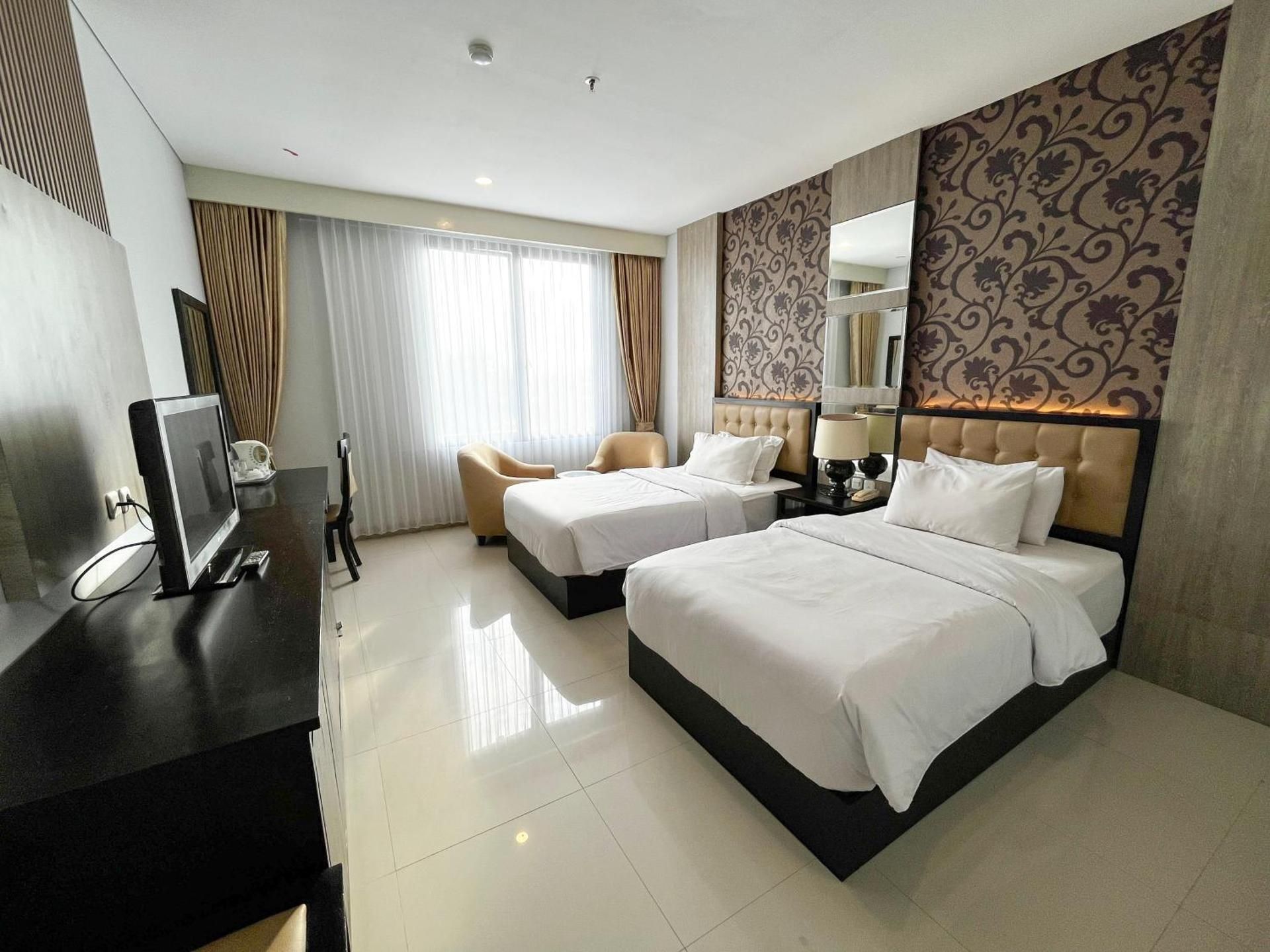 Large Twin Room