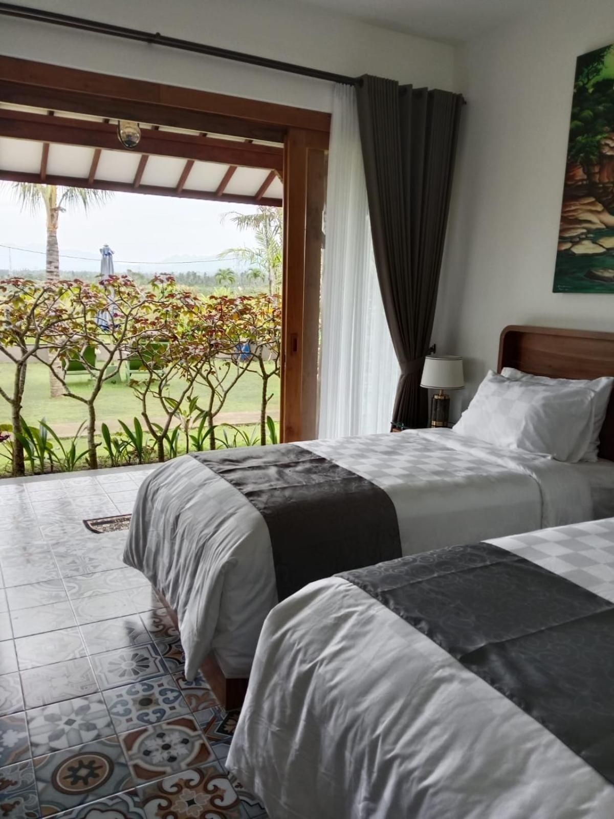 Twin Room with Garden View