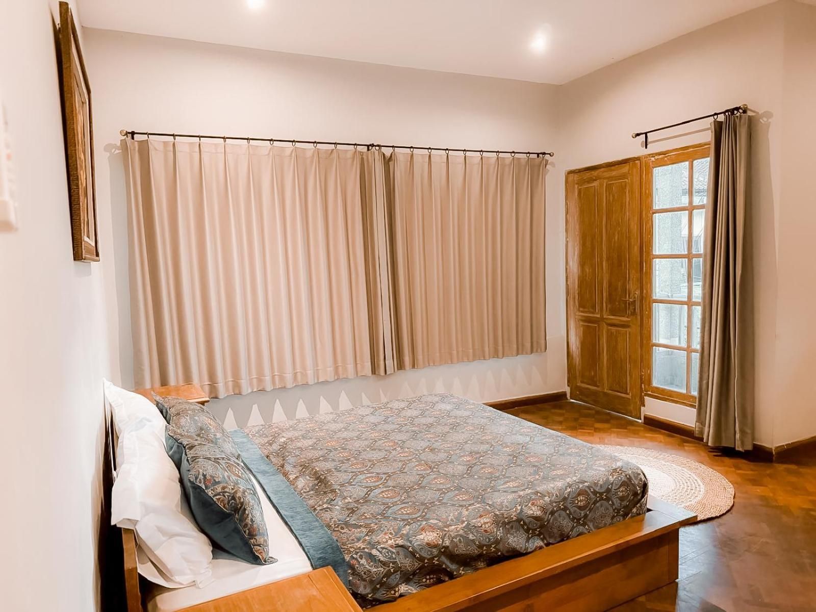 Large Double Room