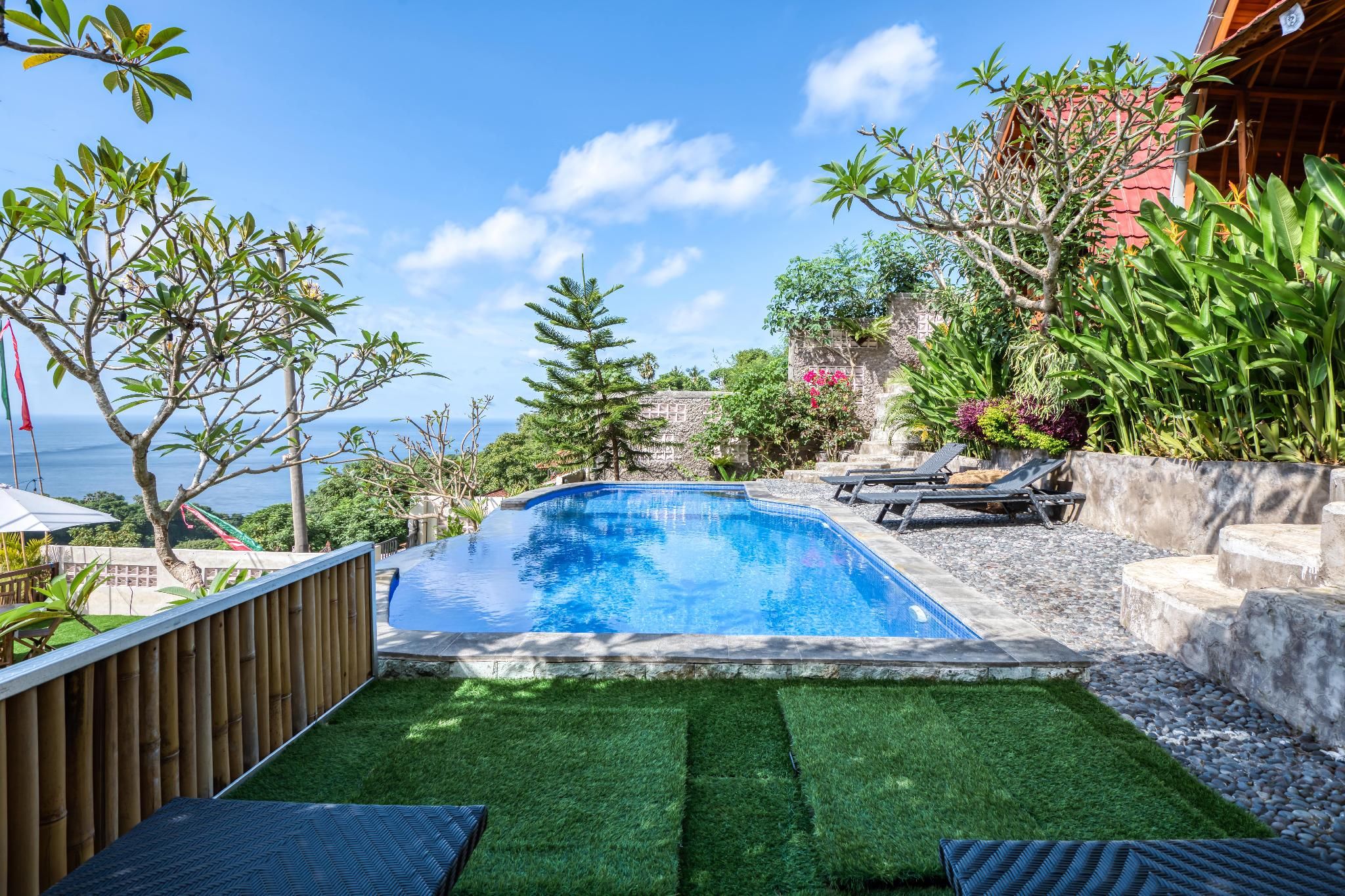 56e9503617d6cd4f8a913b0af3dde43c