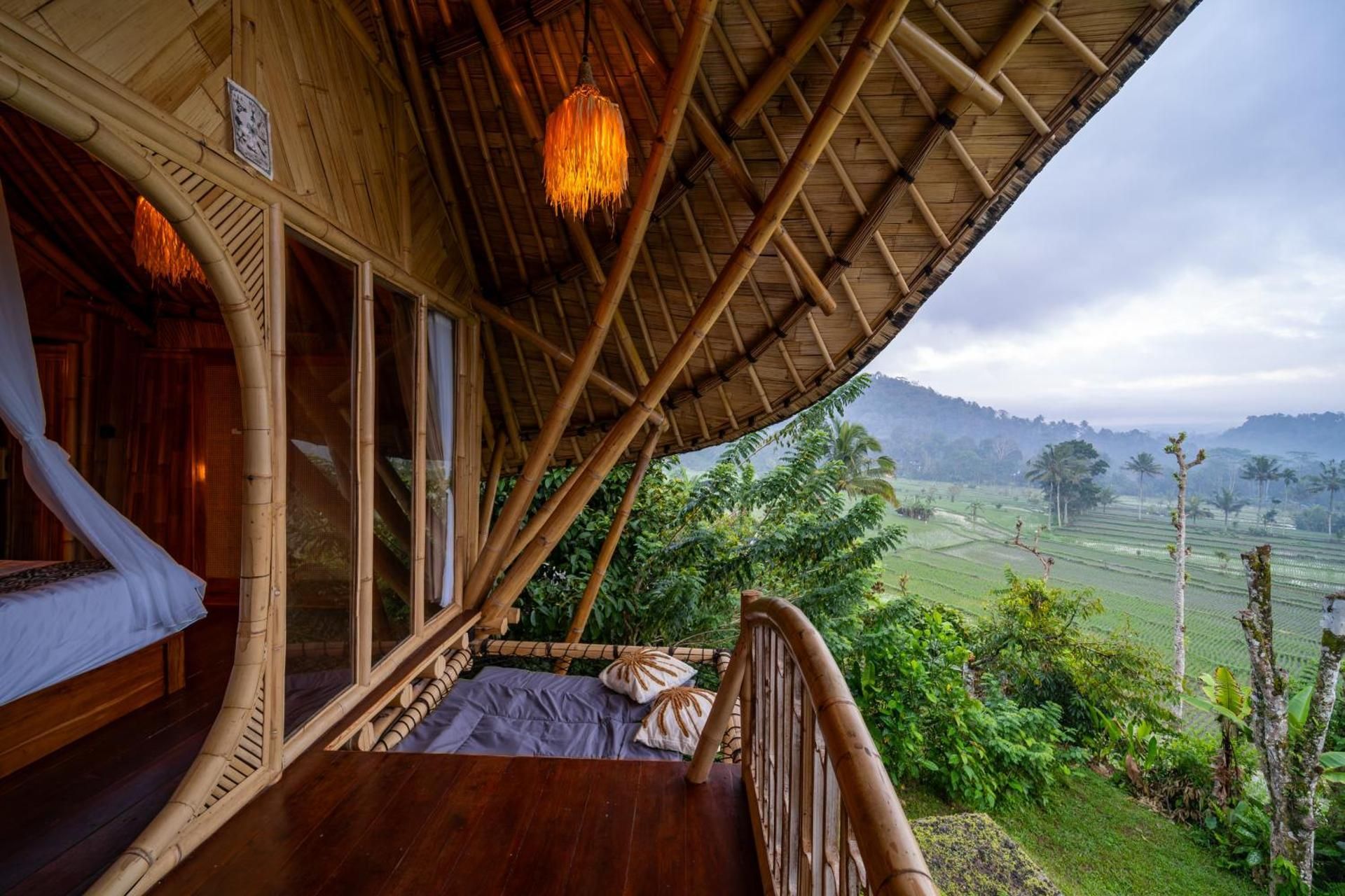 Villa Ayuna