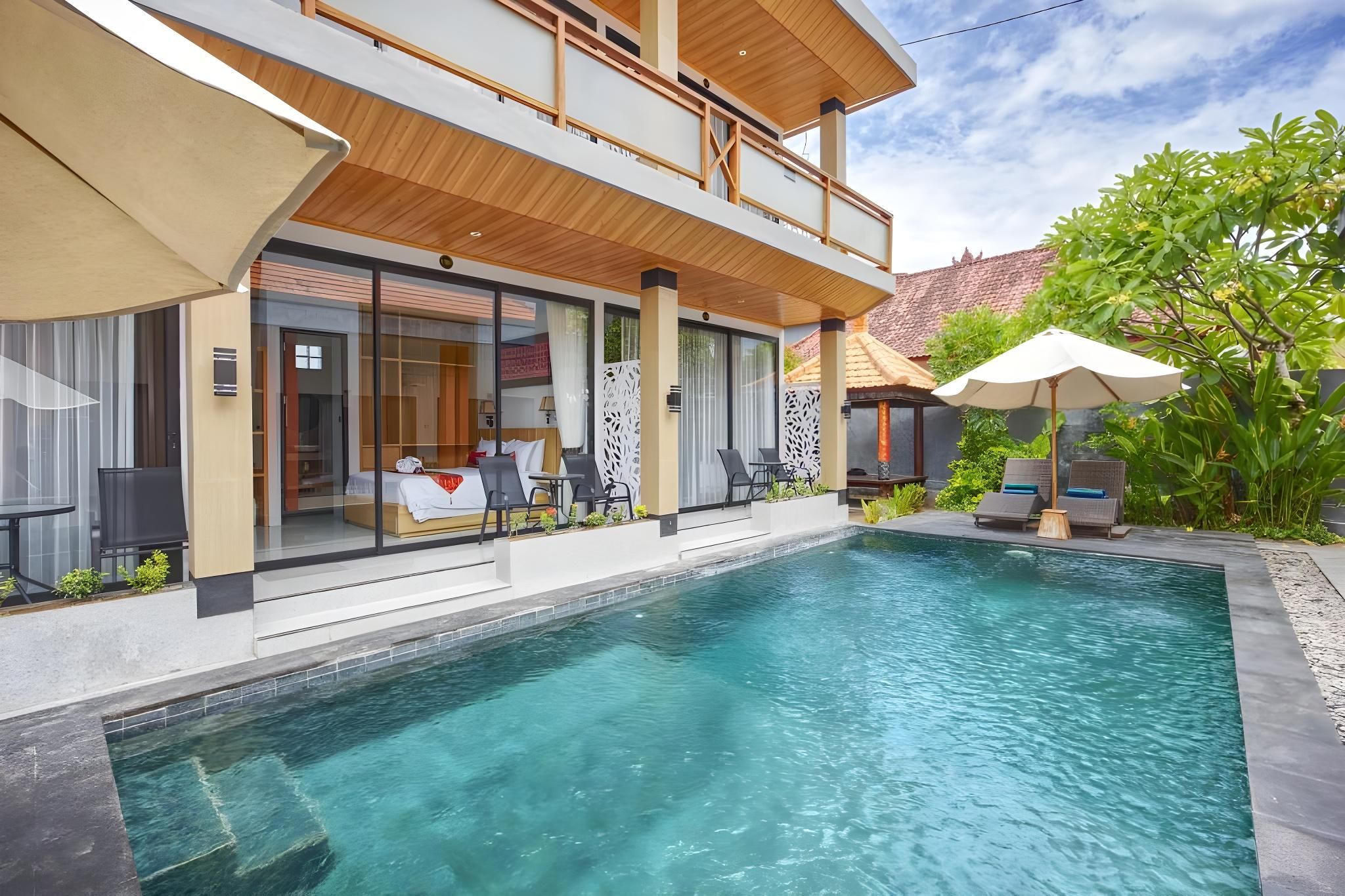 21c3100c3364f8af3f4b23c6ab676308