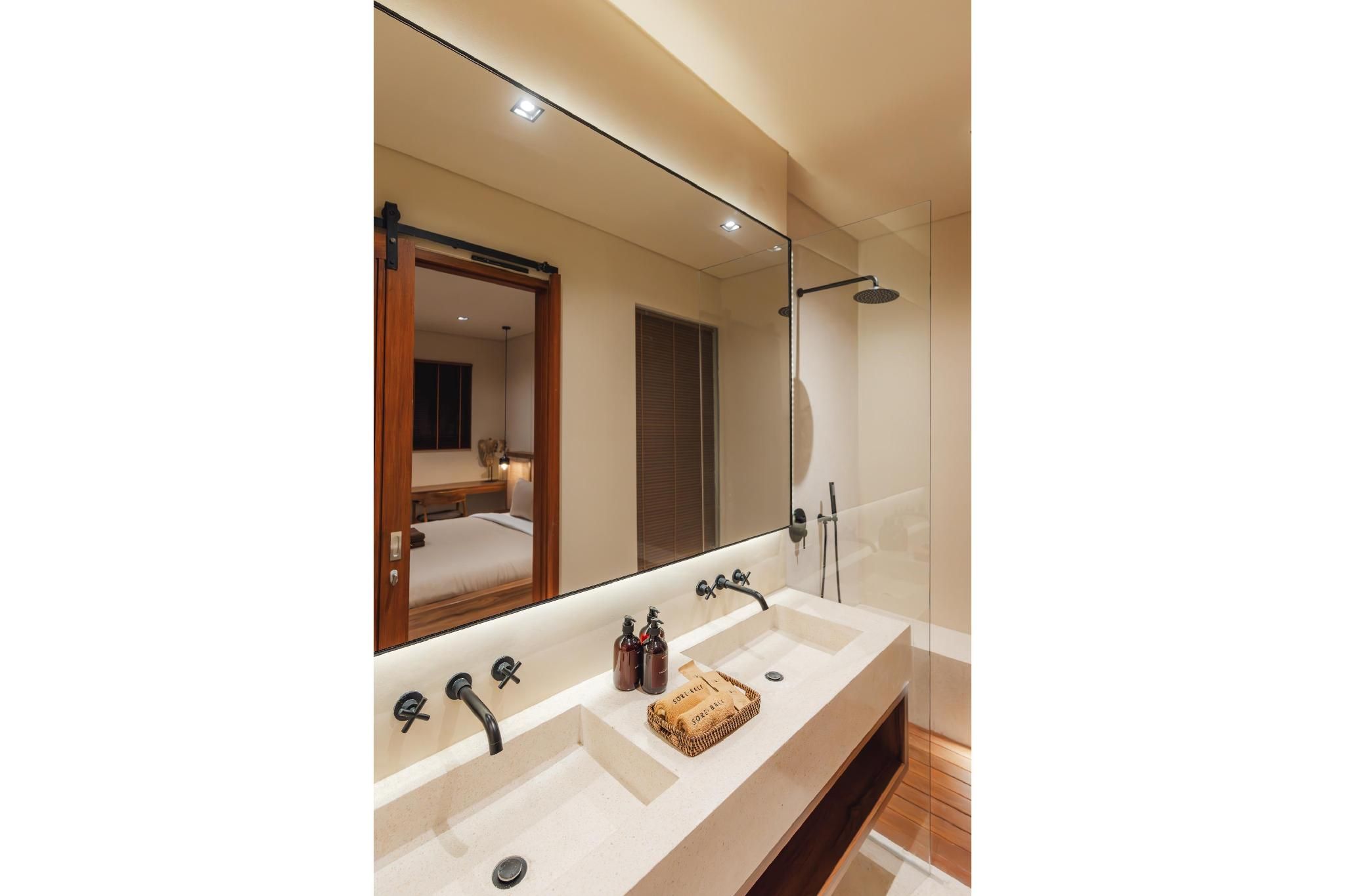 Penthouse 2 Bedroom Suite
