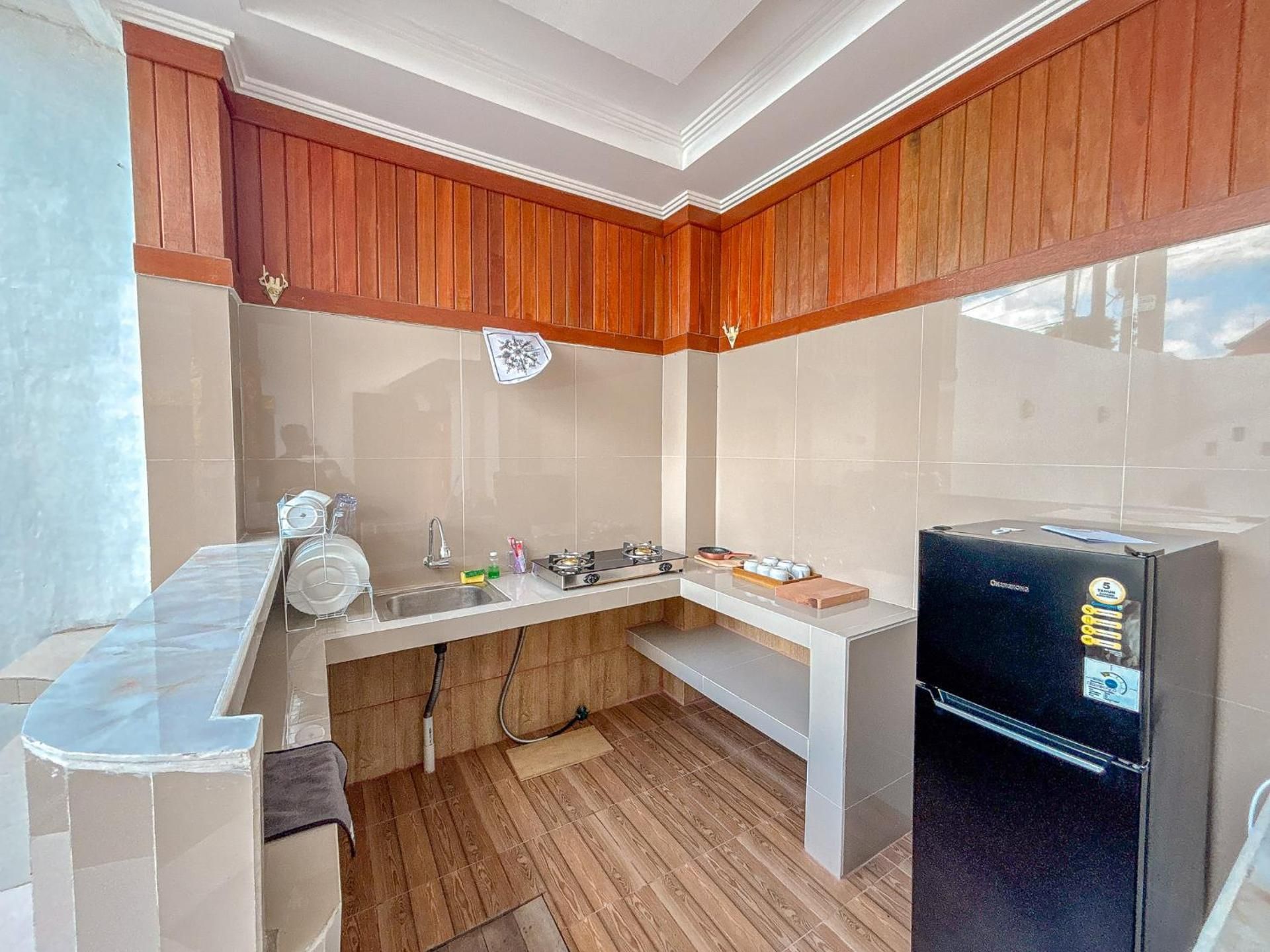 Double Room with Private Bathroom