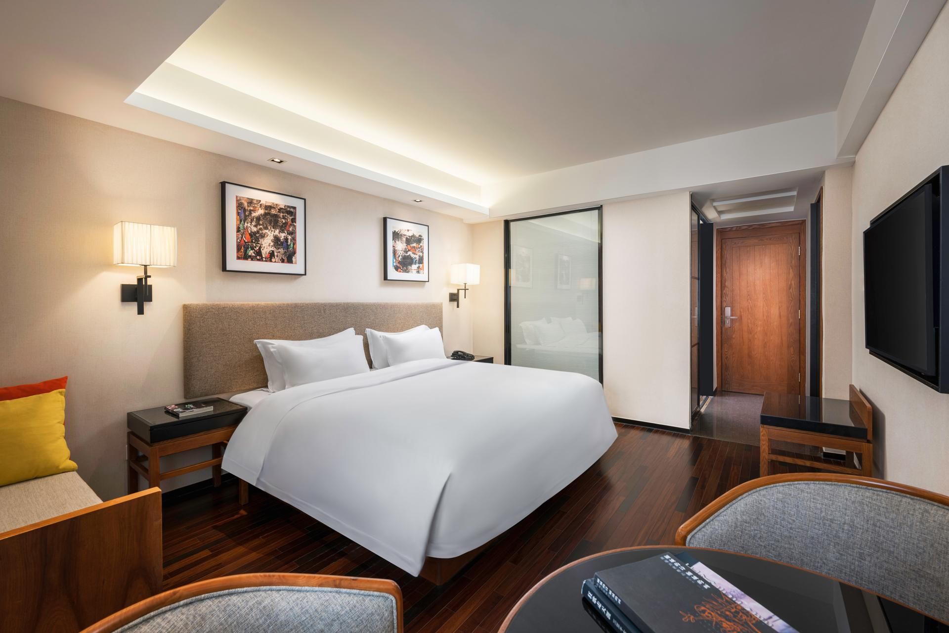 SSAW Boutique Hotel Sanya Dadonghai Four Seasons Room with 1 King Bed 2
