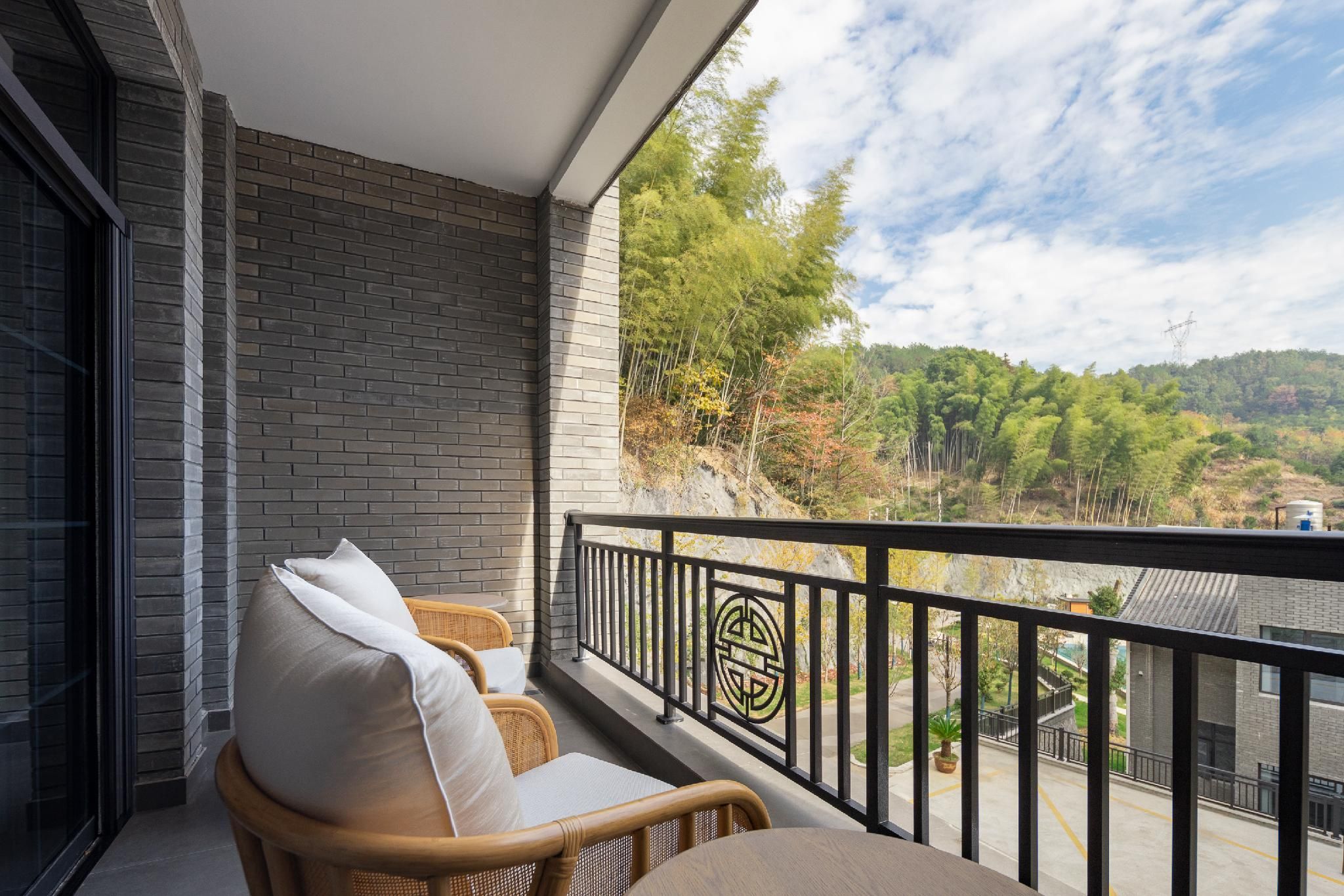 Floral Lux Hotel·Zhangzhou Yungu Yashe Homestay Family Plus 2