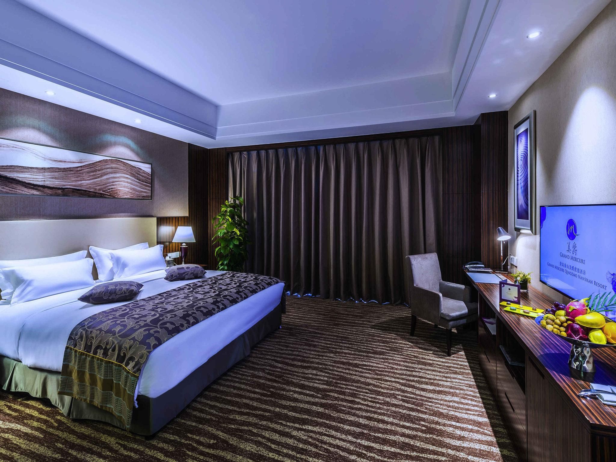 Executive Room with 1 King Bed