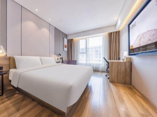 Executive room, Guest room, 1 Queen