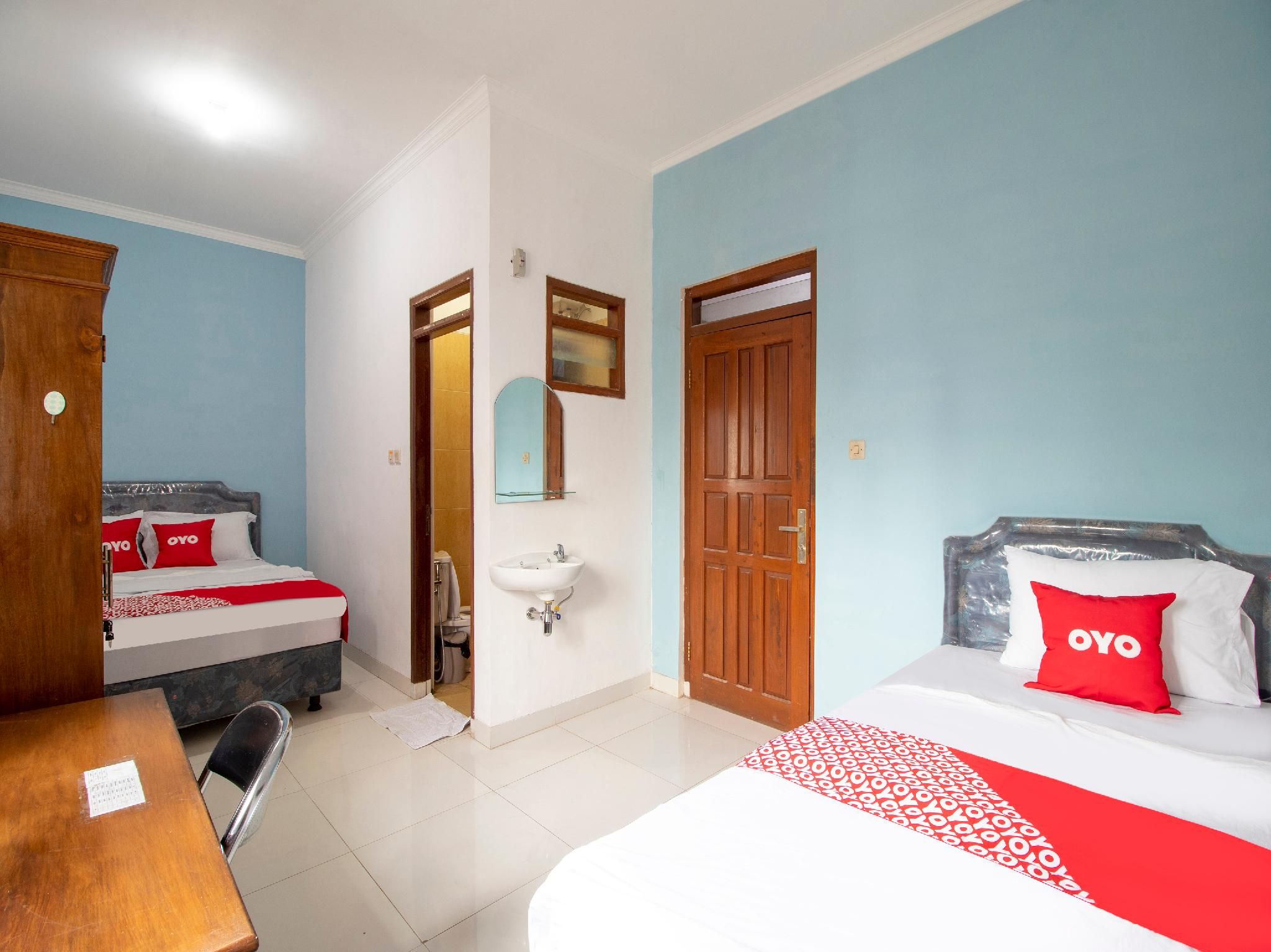 Suite Triple Room