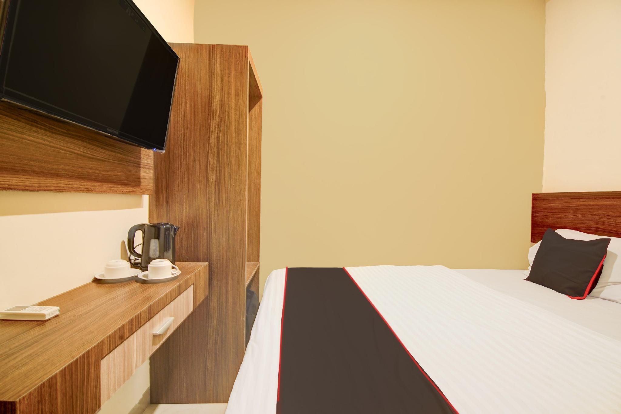 Check My Guest Radja Homestay Standard Double 3