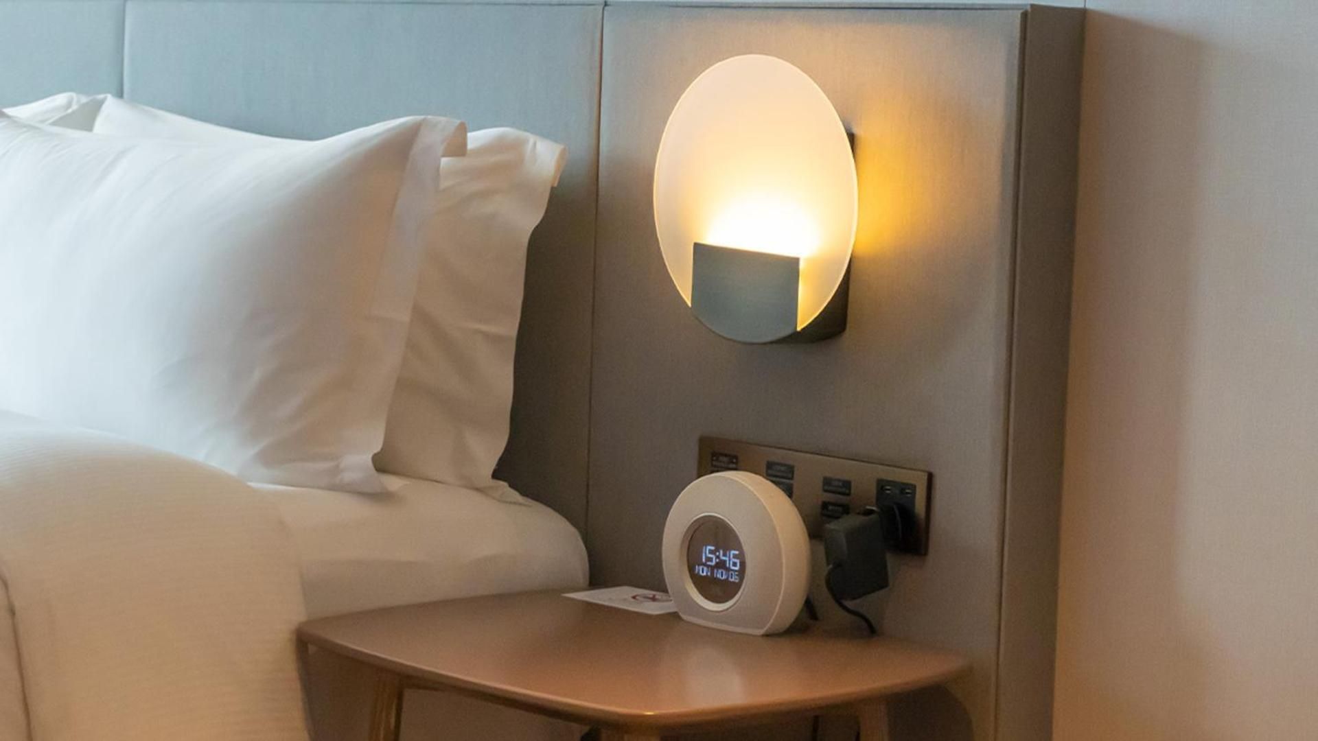 Vignette Collection Hangzhou Huaxia Center Hotel By IHG 1 King Standard 3