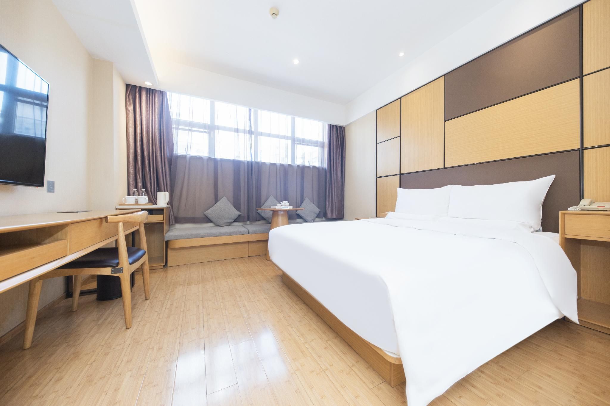 Business Queen Bed Room