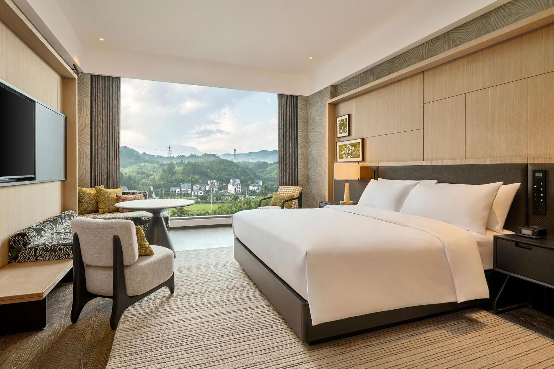 King Guest Room