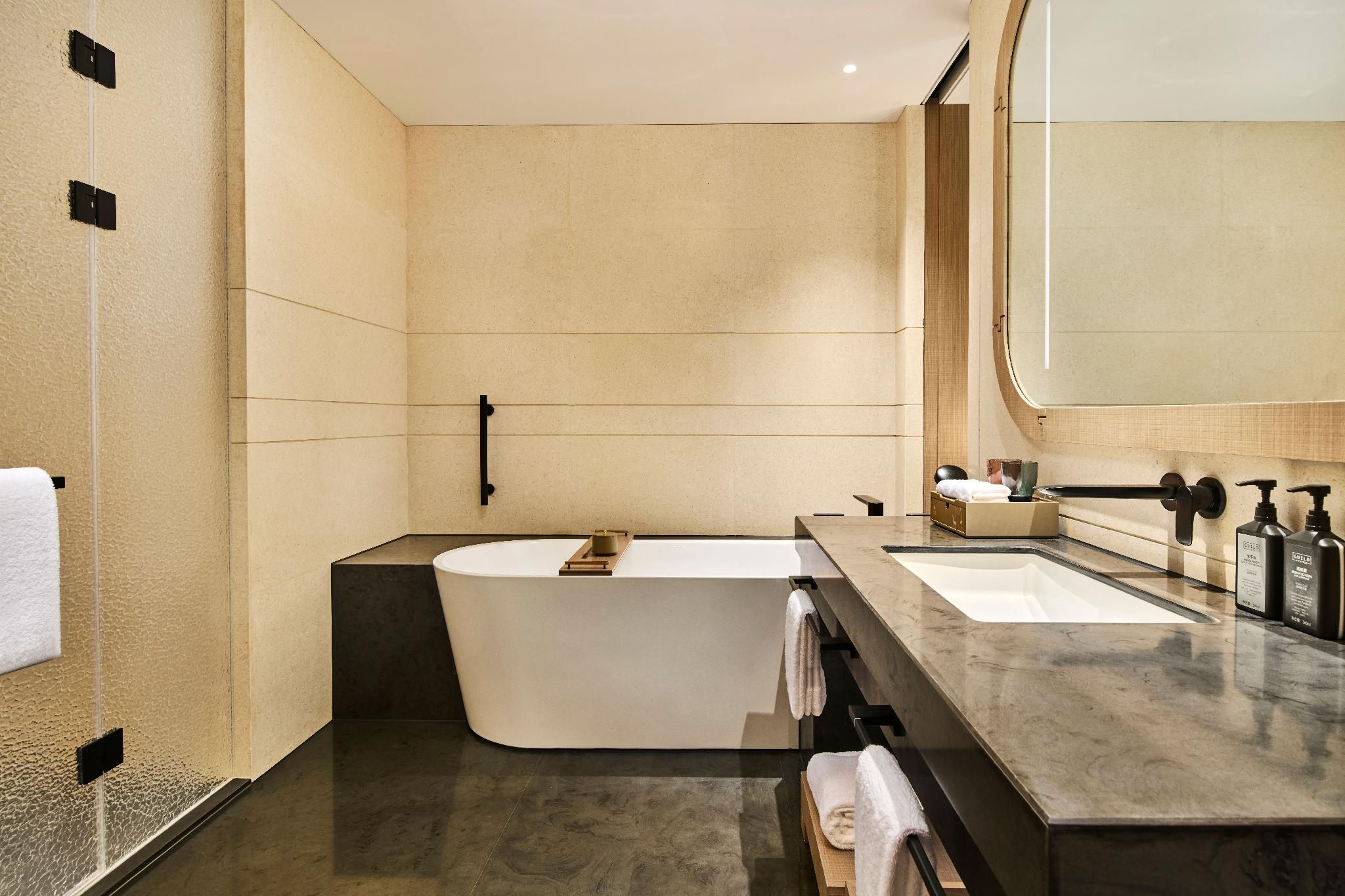 King Premium Room With Soaking Tub