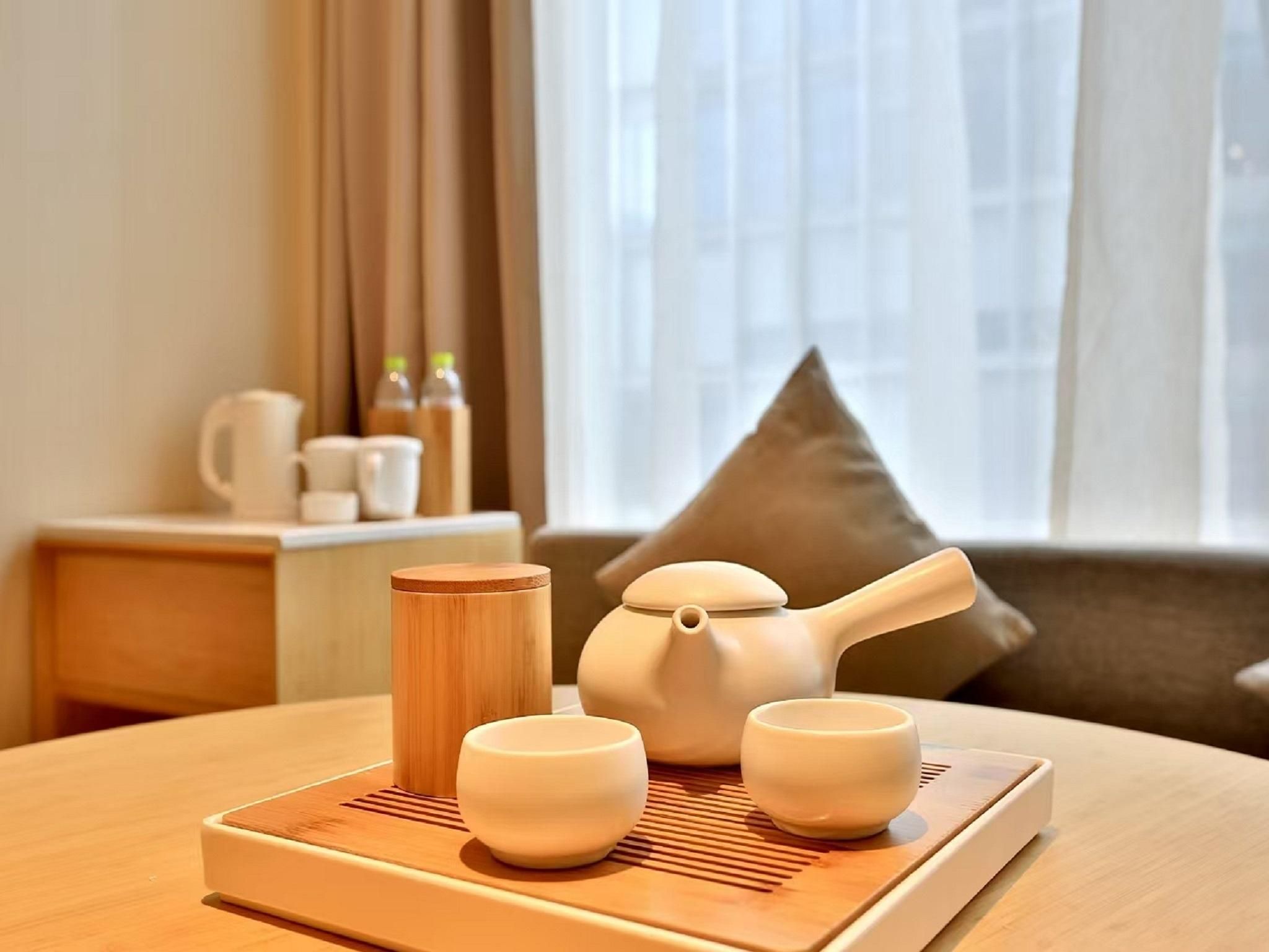 Twin Business Room