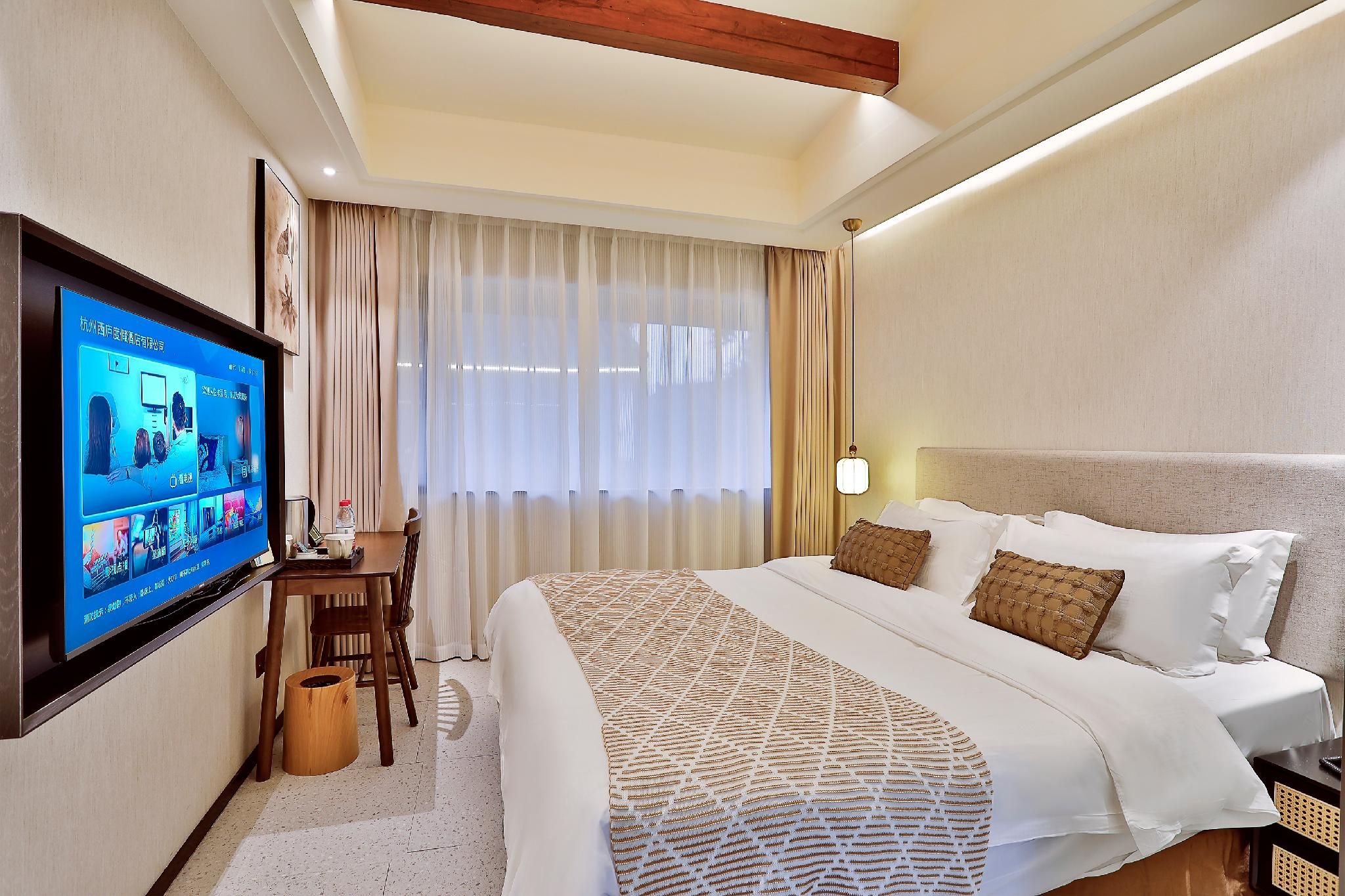 Comfort King Room