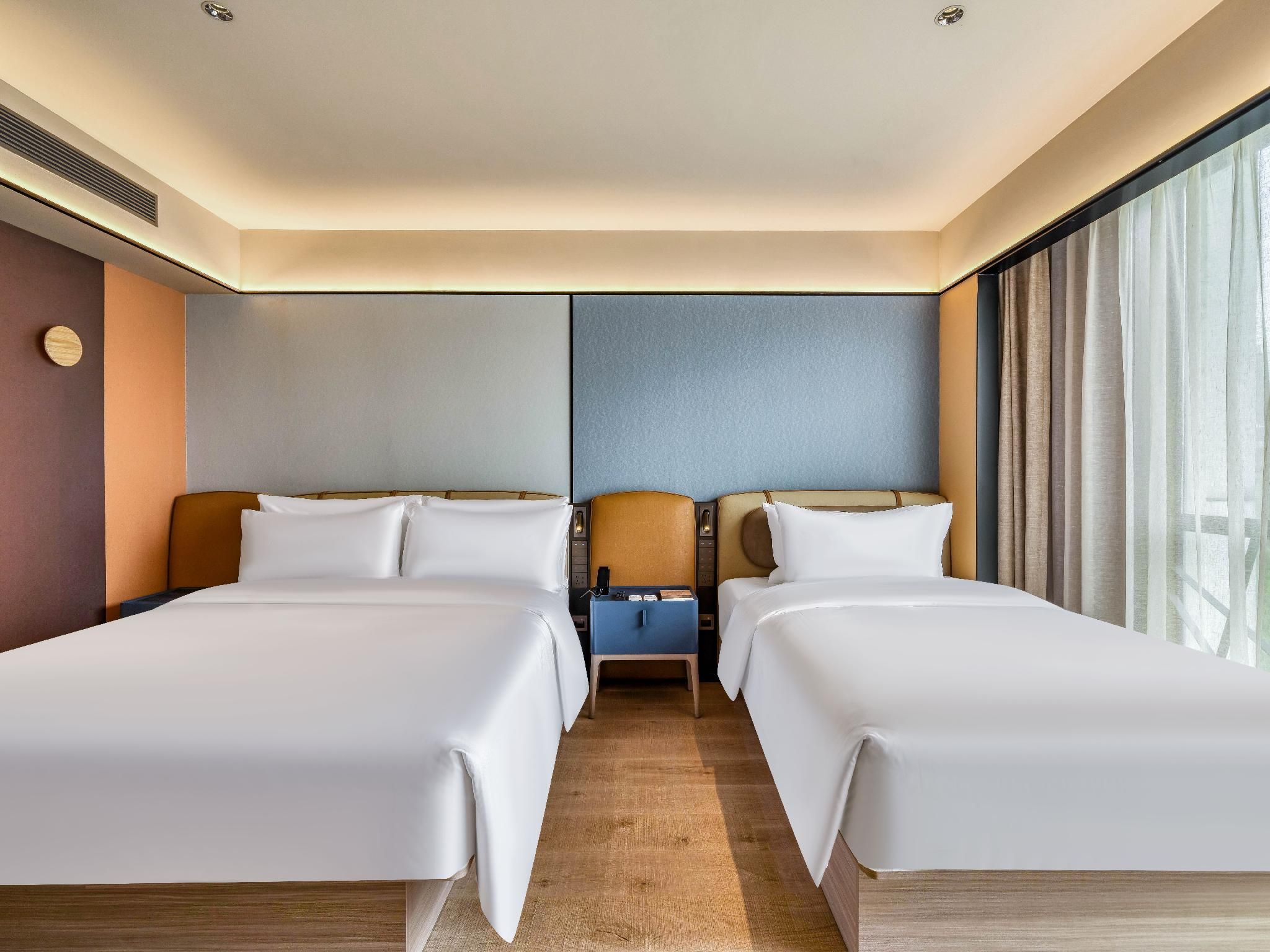 Huazhu - Family Room