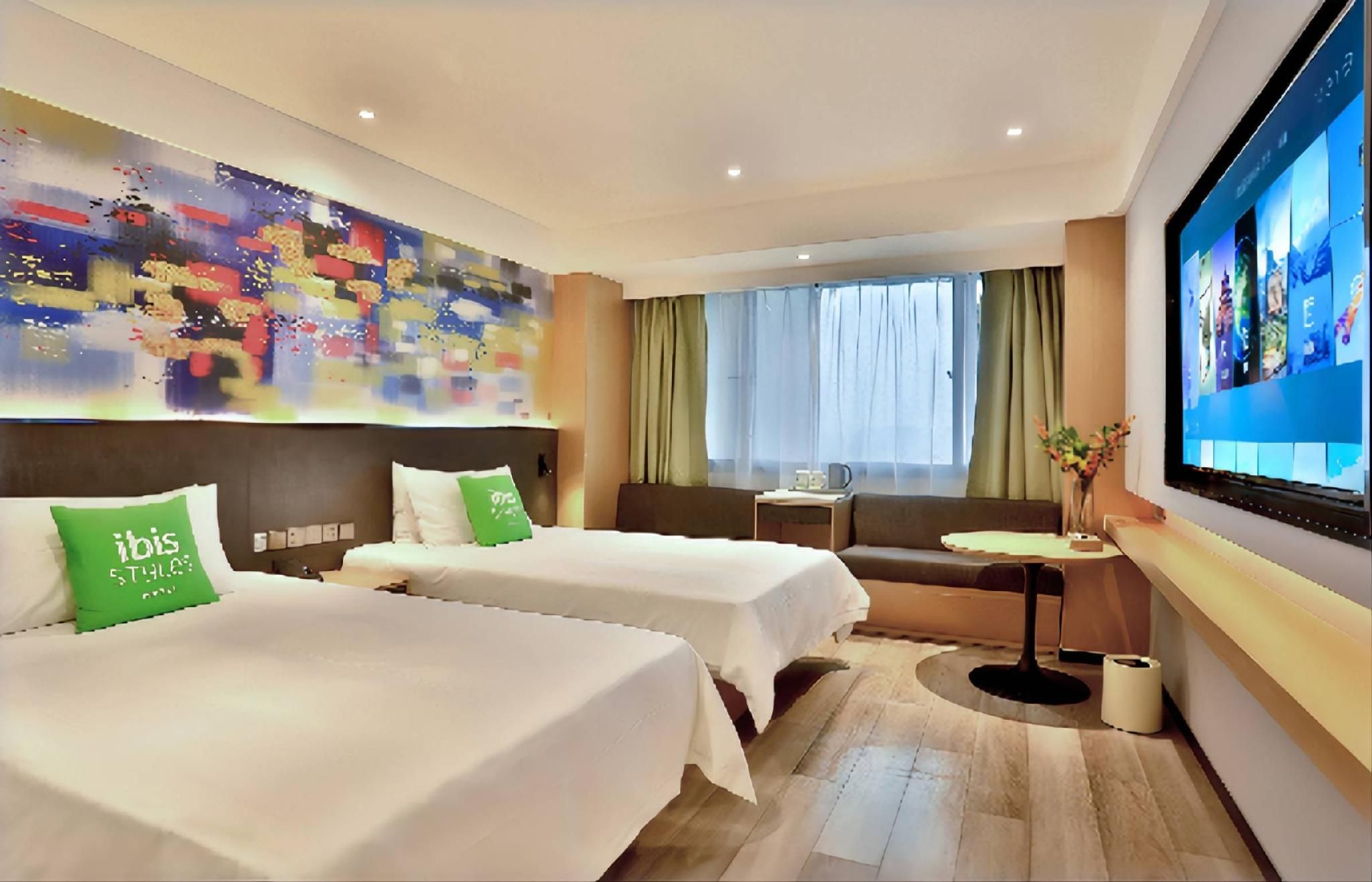 Huazhu - Business Twin Room