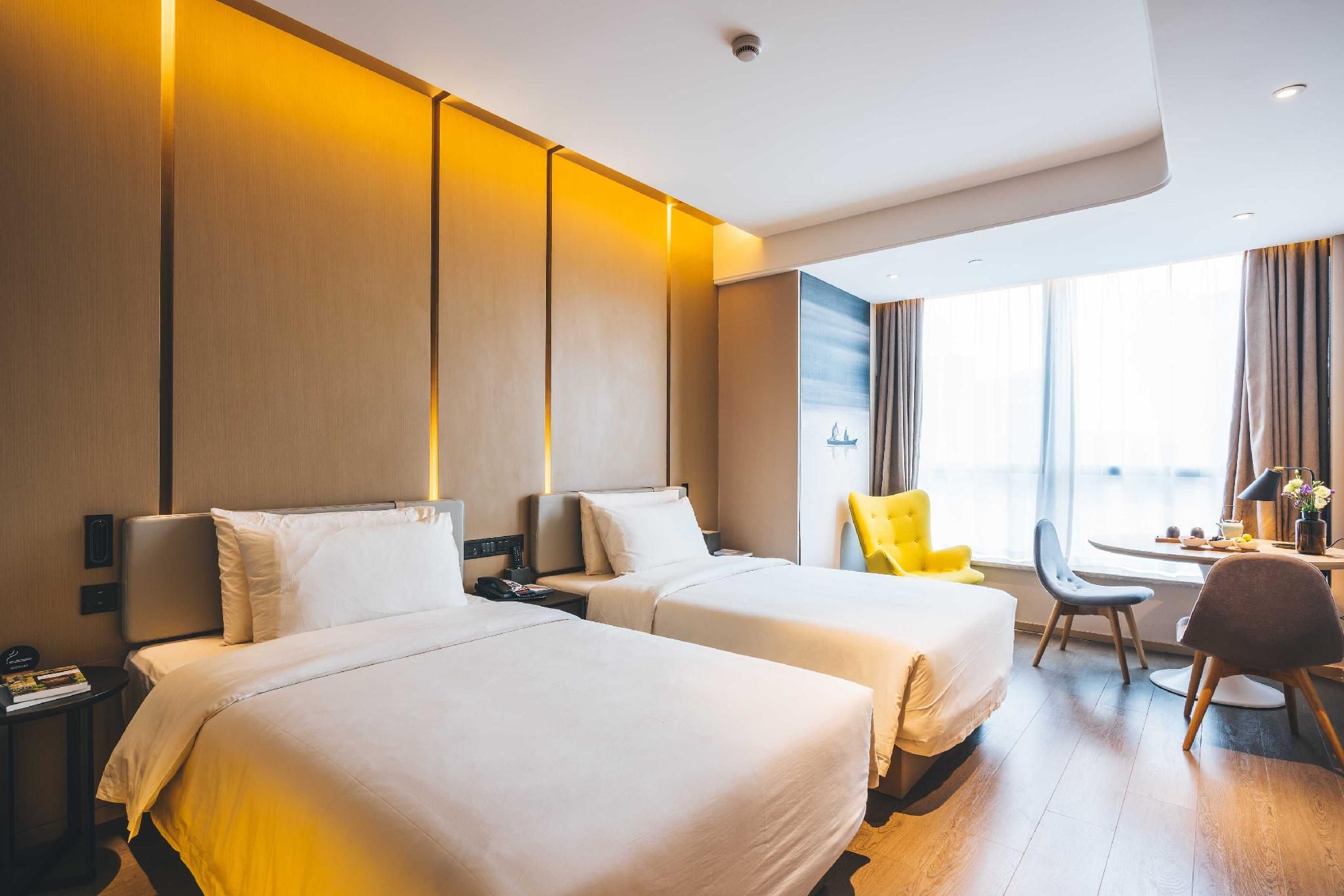 Atour - Elegant Twin Bed Room