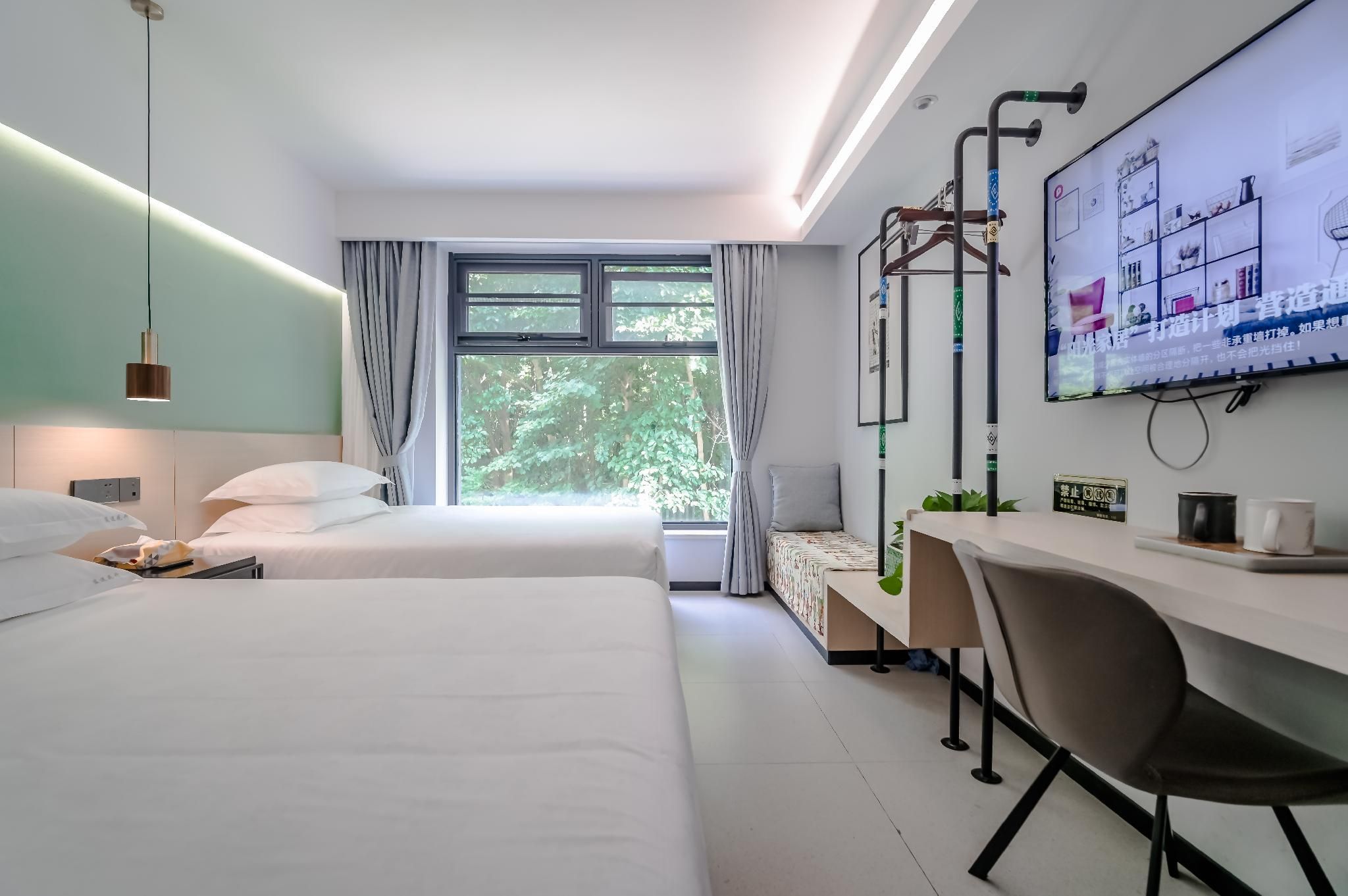 Garden View Family Twin Room