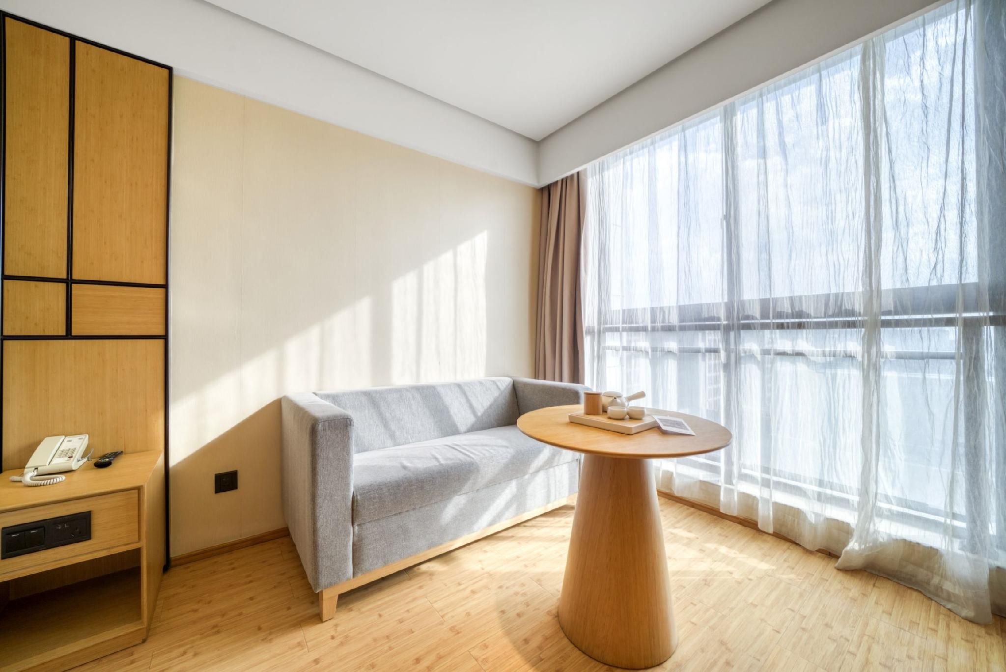 Business Queen Bed Room