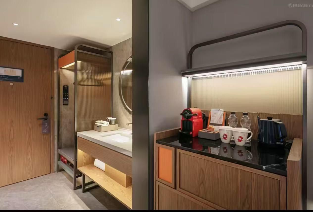Twin Superior Room