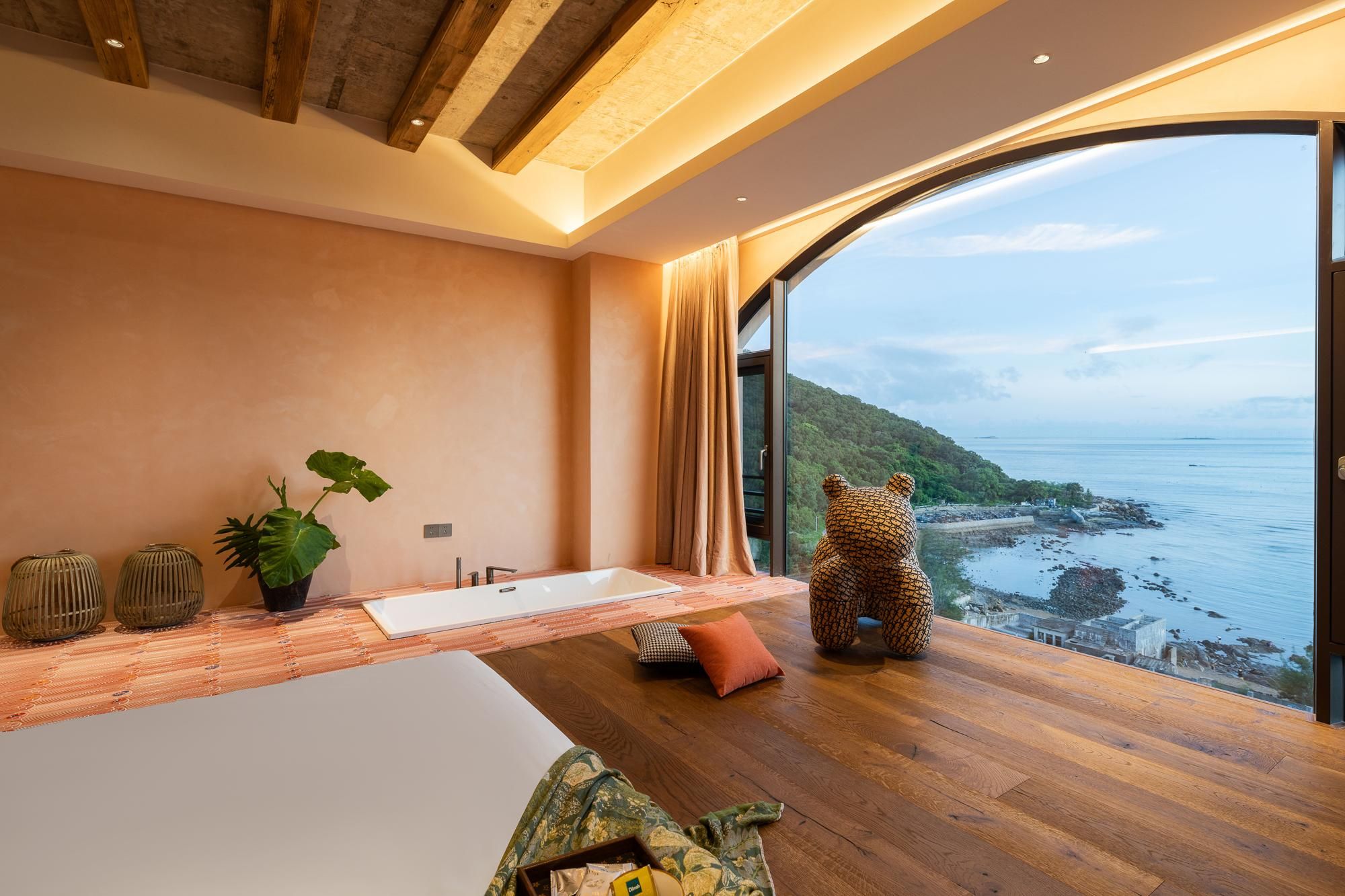 Oceanview Queen