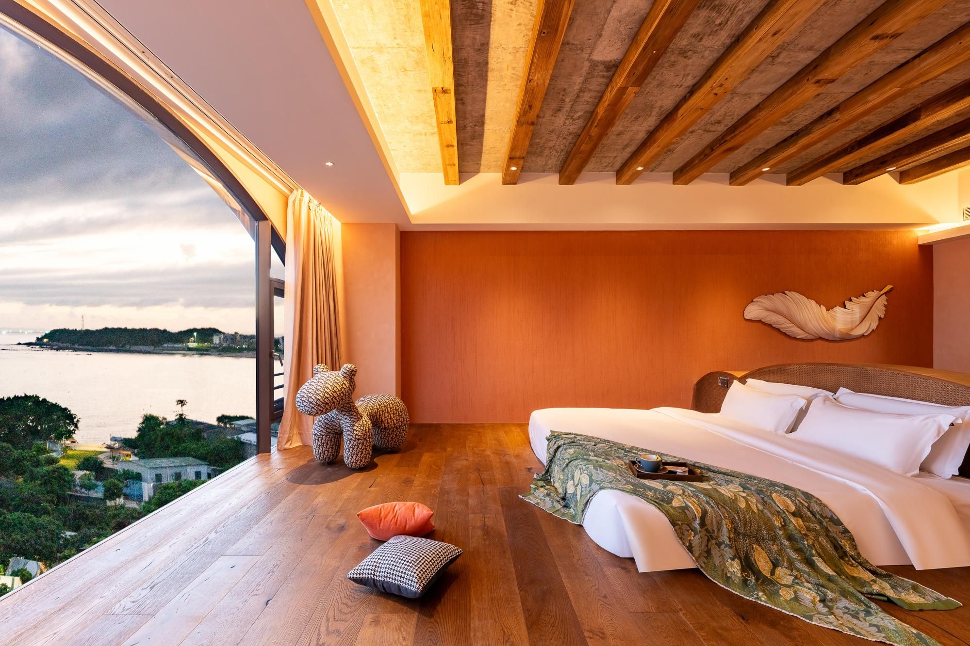 Oceanview Queen