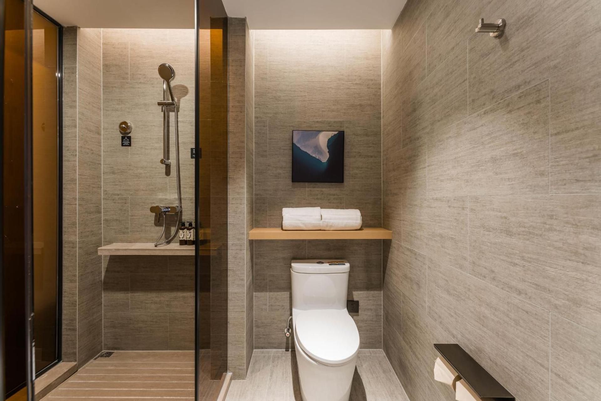 Superior Double Room with City View
