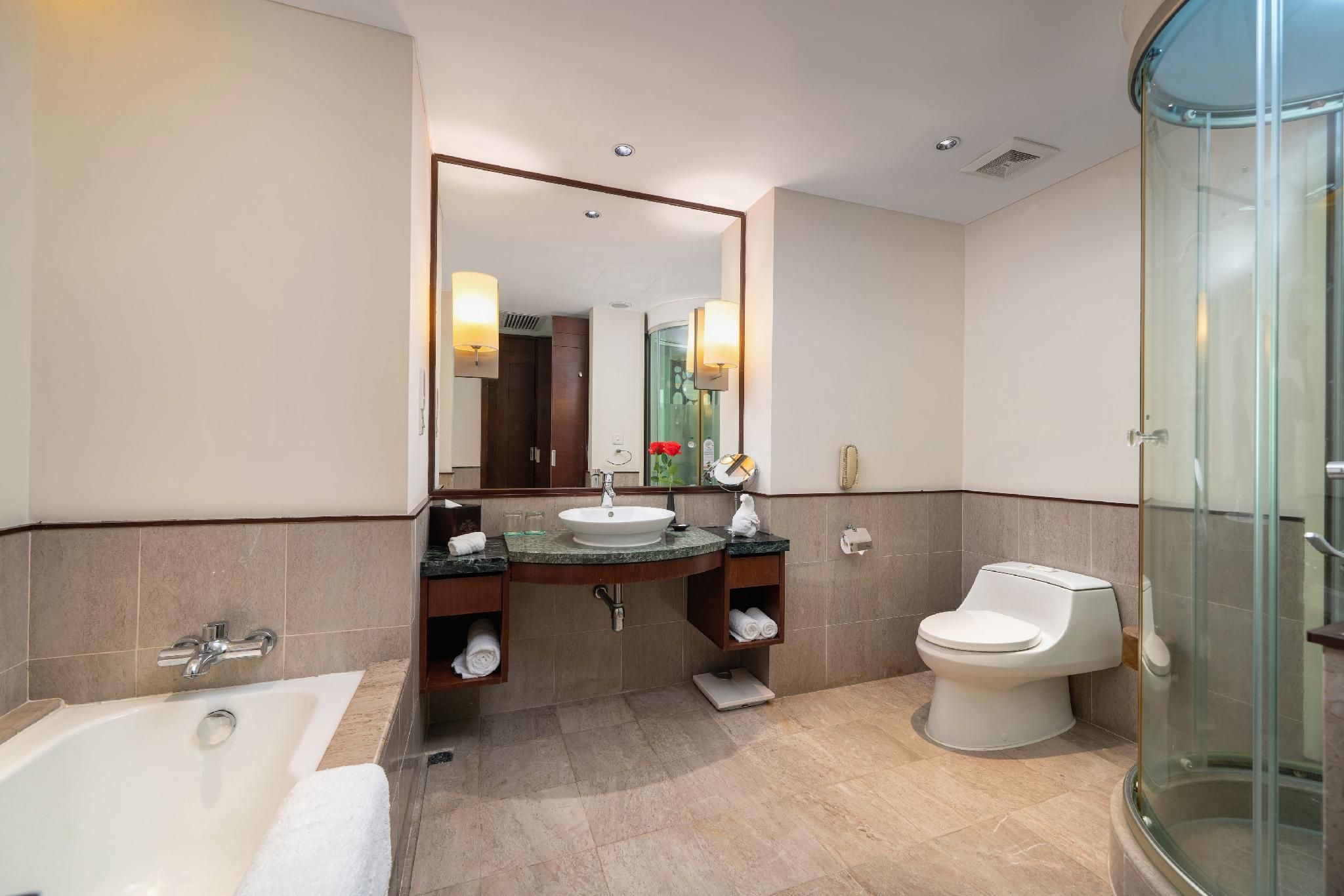 Standard Suite