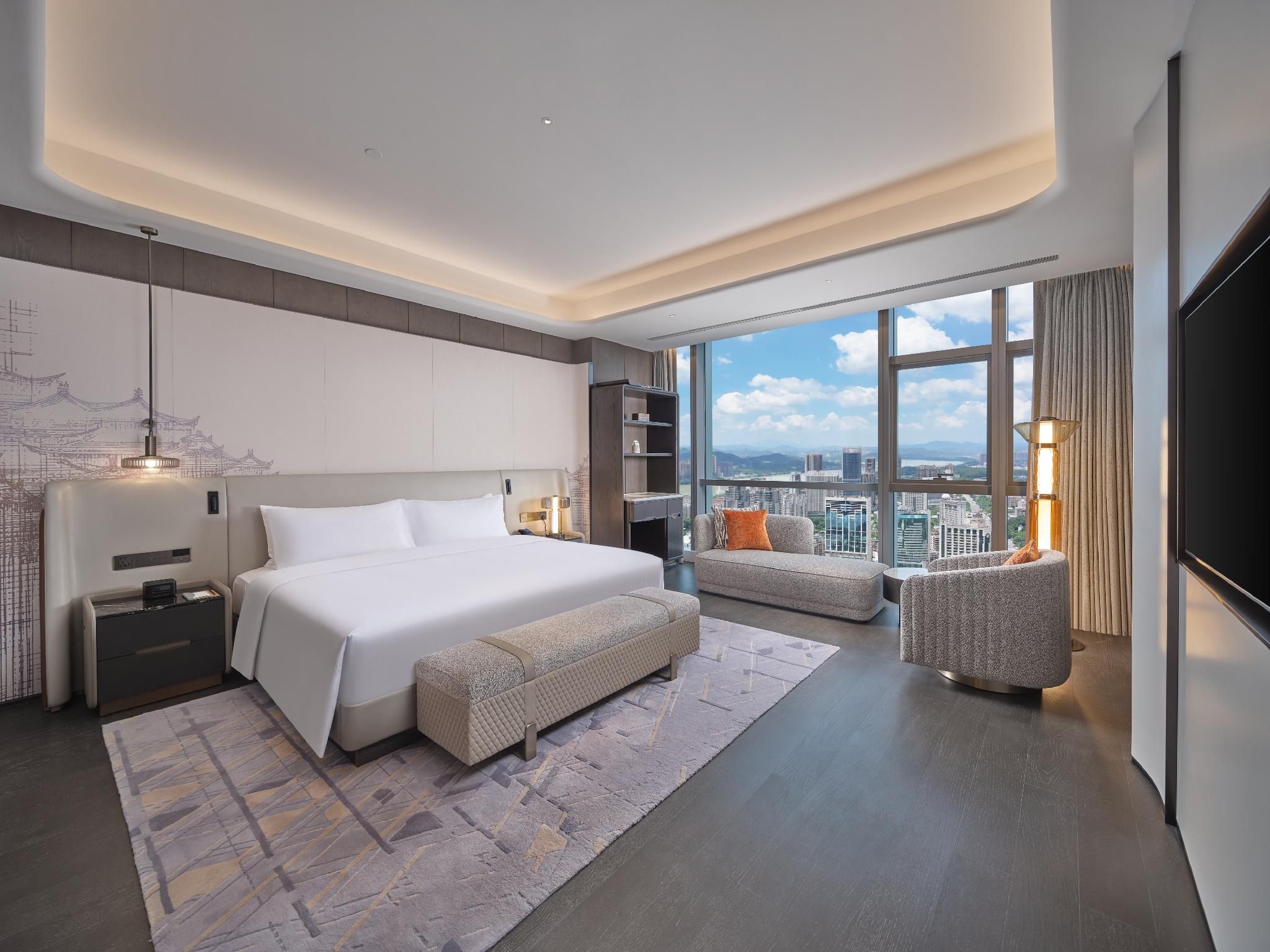 Hilton Huizhou King Presidential Suite